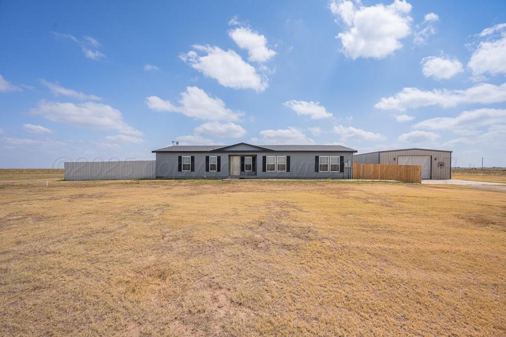 17500 E Highway 60 Property Photo 1