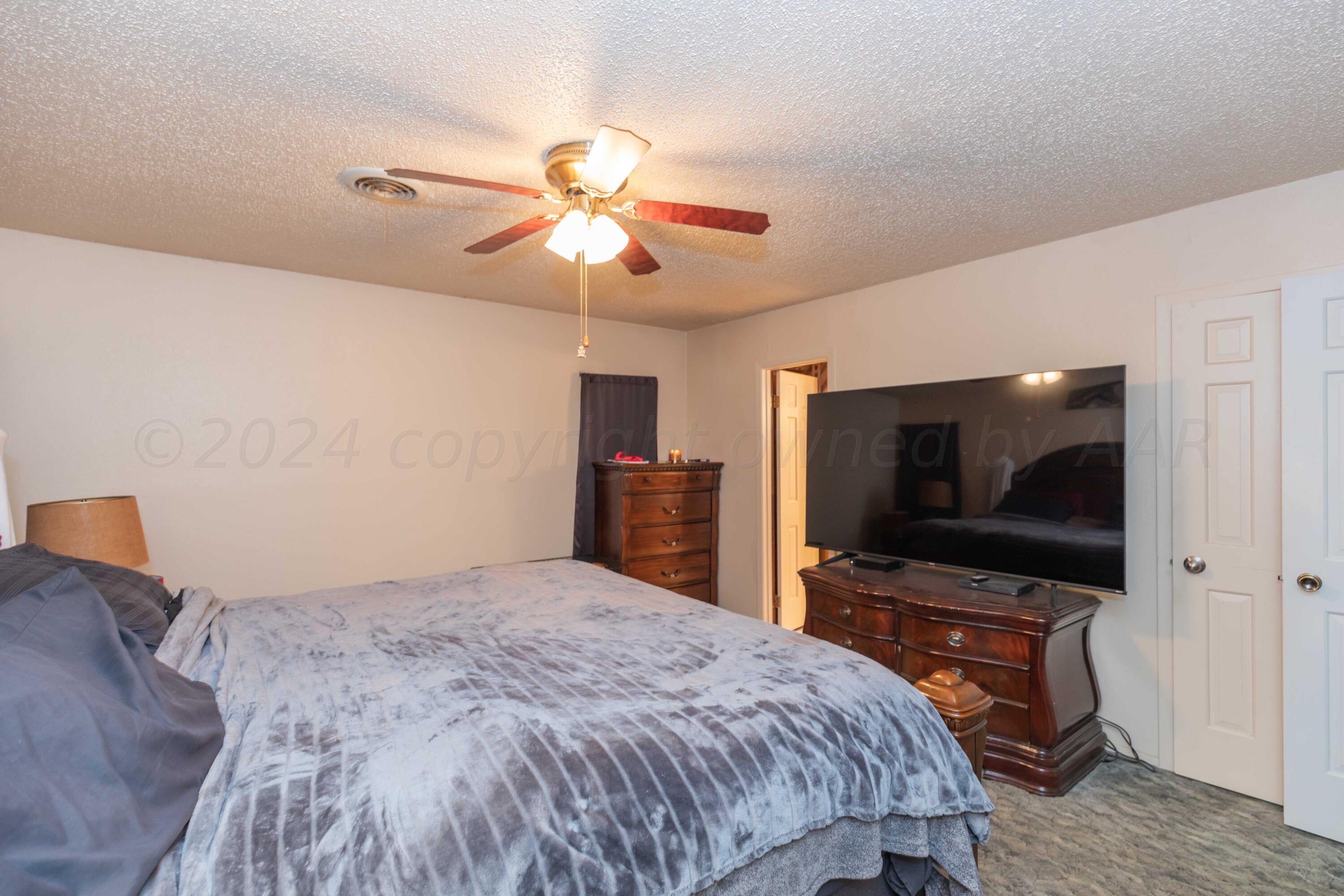 118 W Valencia Drive Property Photo 31