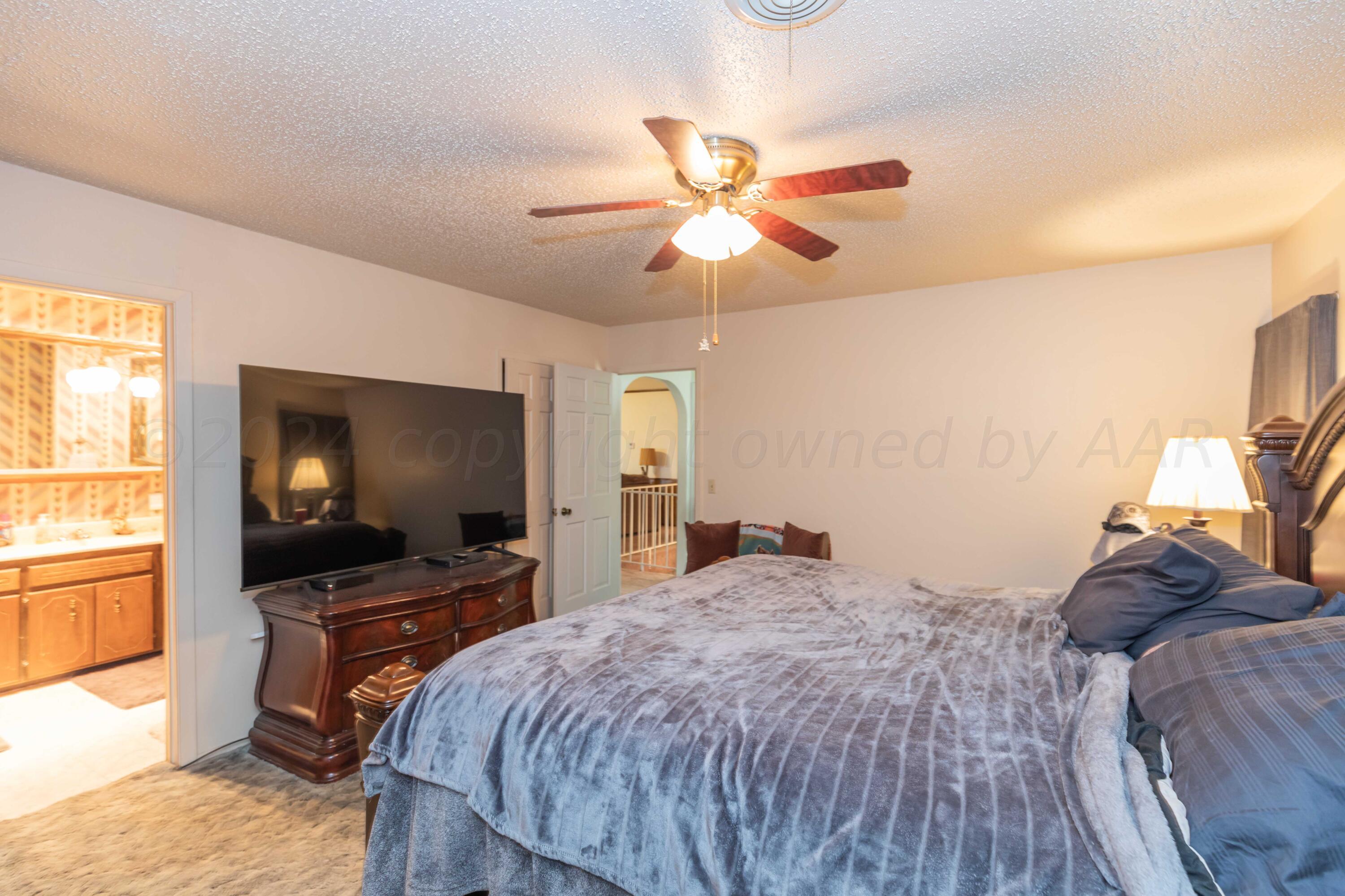 118 W Valencia Drive Property Photo 32