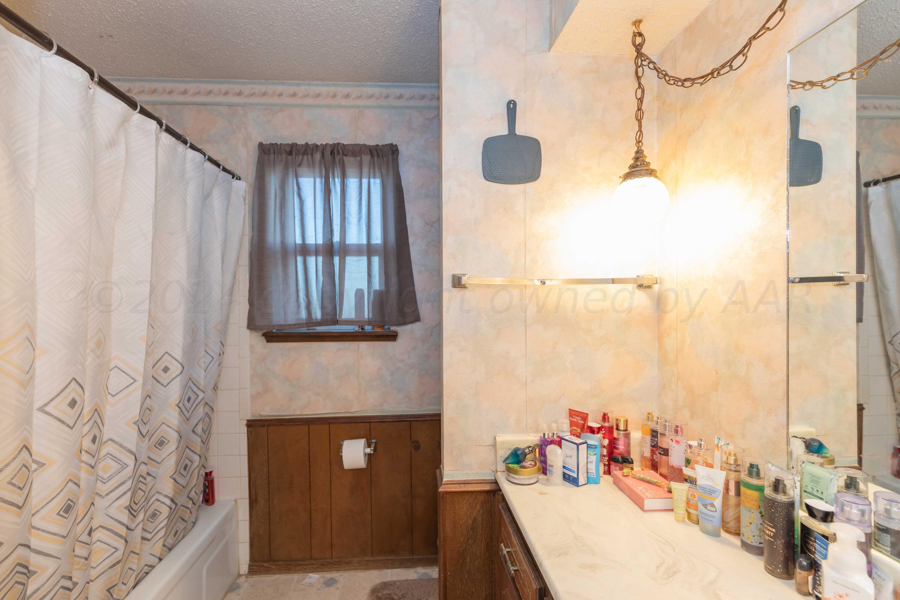 118 W Valencia Drive Property Photo 34