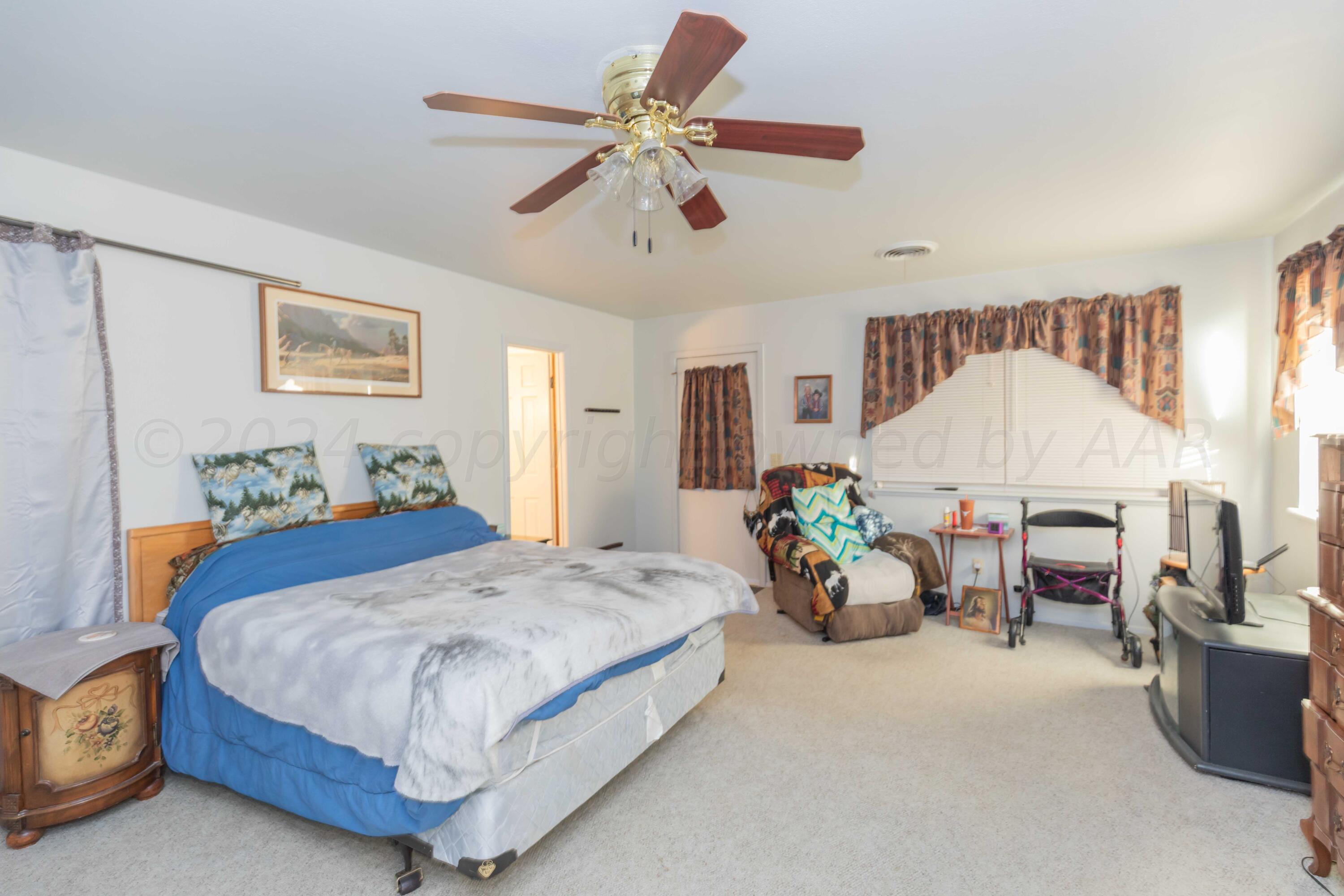 118 W Valencia Drive Property Photo 43
