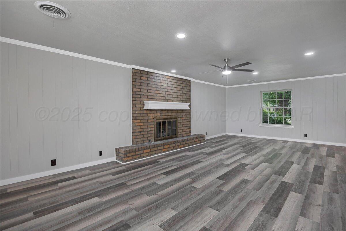 3507 Timber Drive Property Photo 5