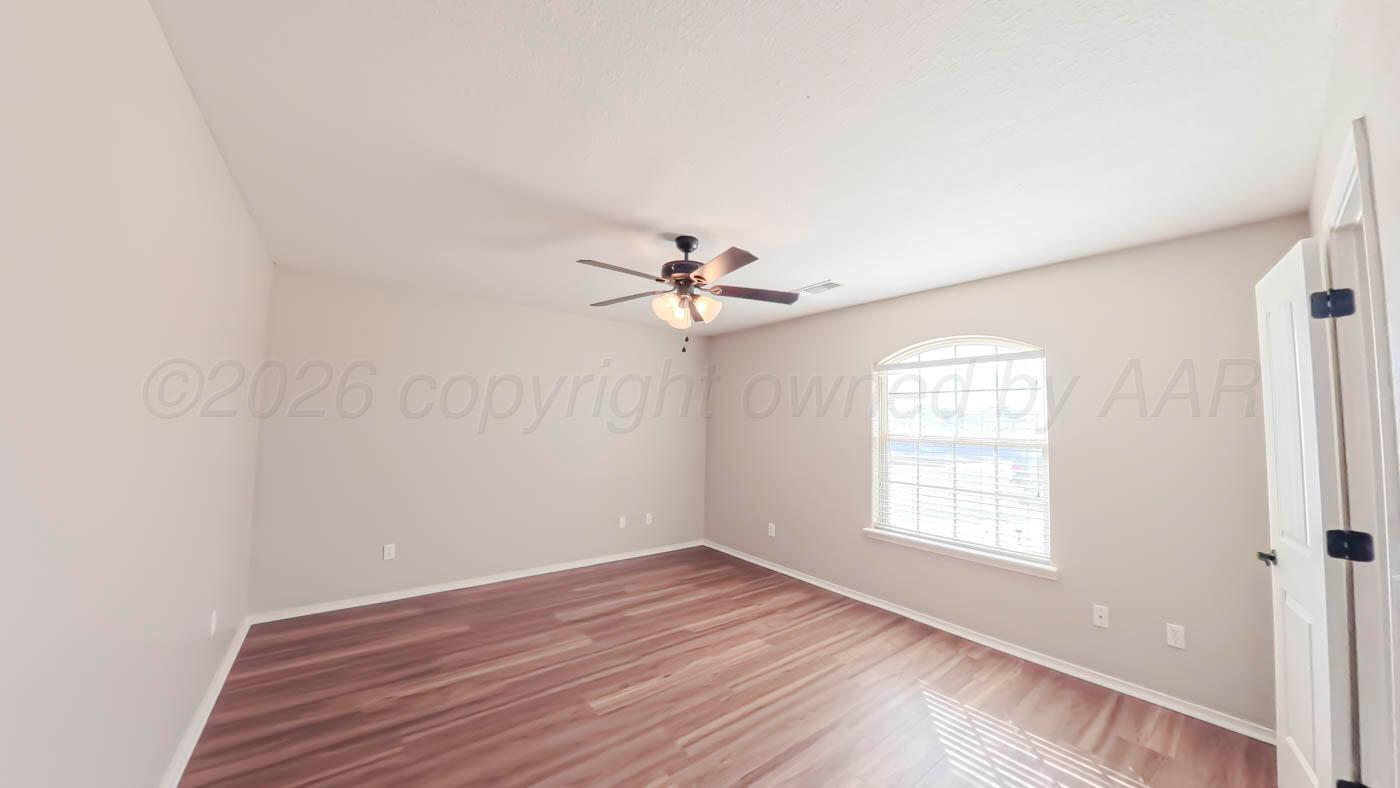 8010 Manor Haven Court Property Photo 10
