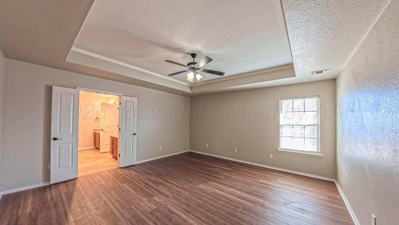8010 Manor Haven Court Property Photo 14