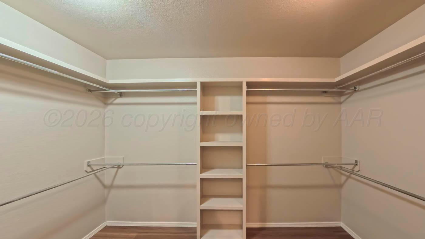 8010 Manor Haven Court Property Photo 19