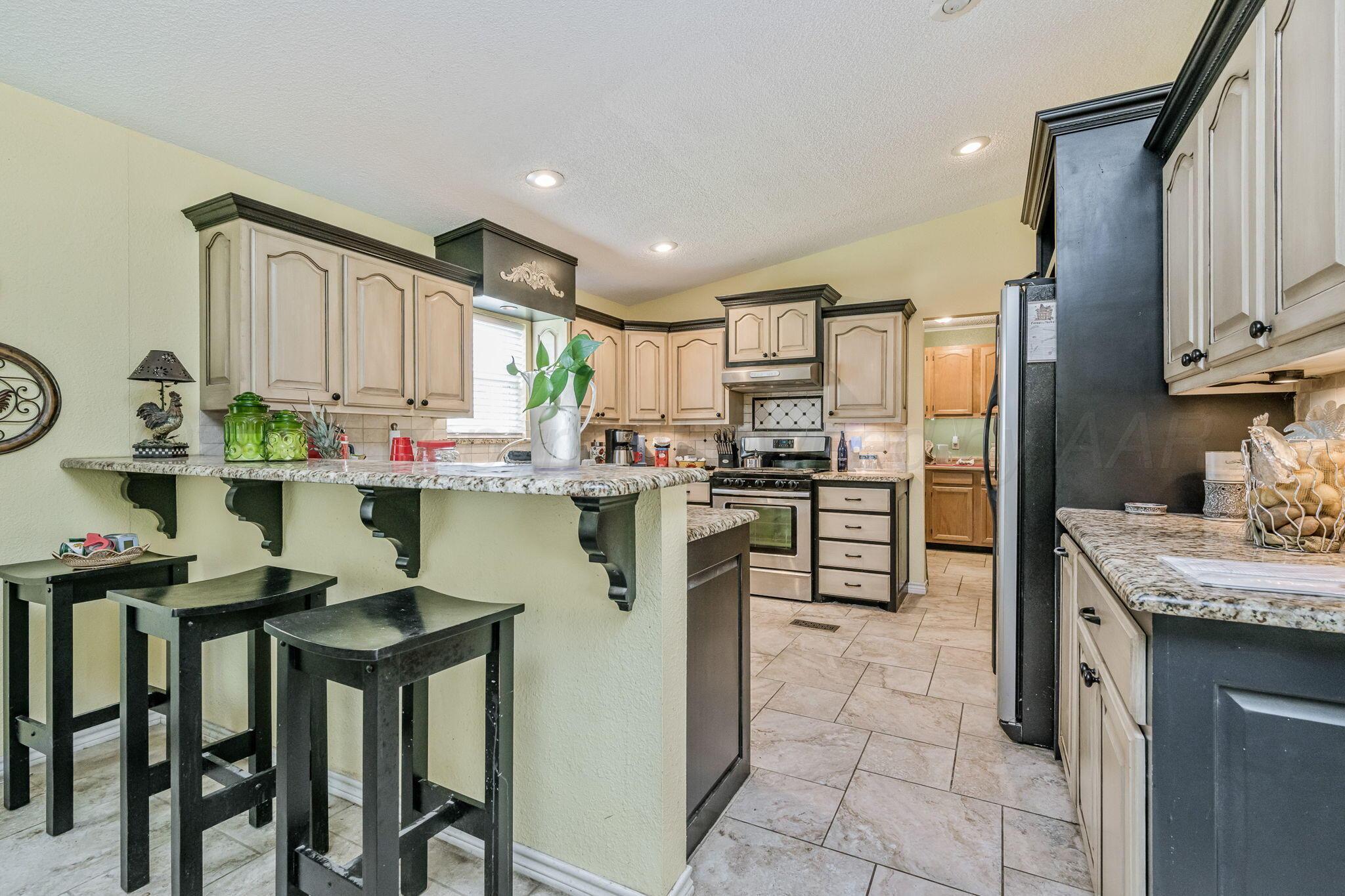 1330 Lions Street Property Photo 5