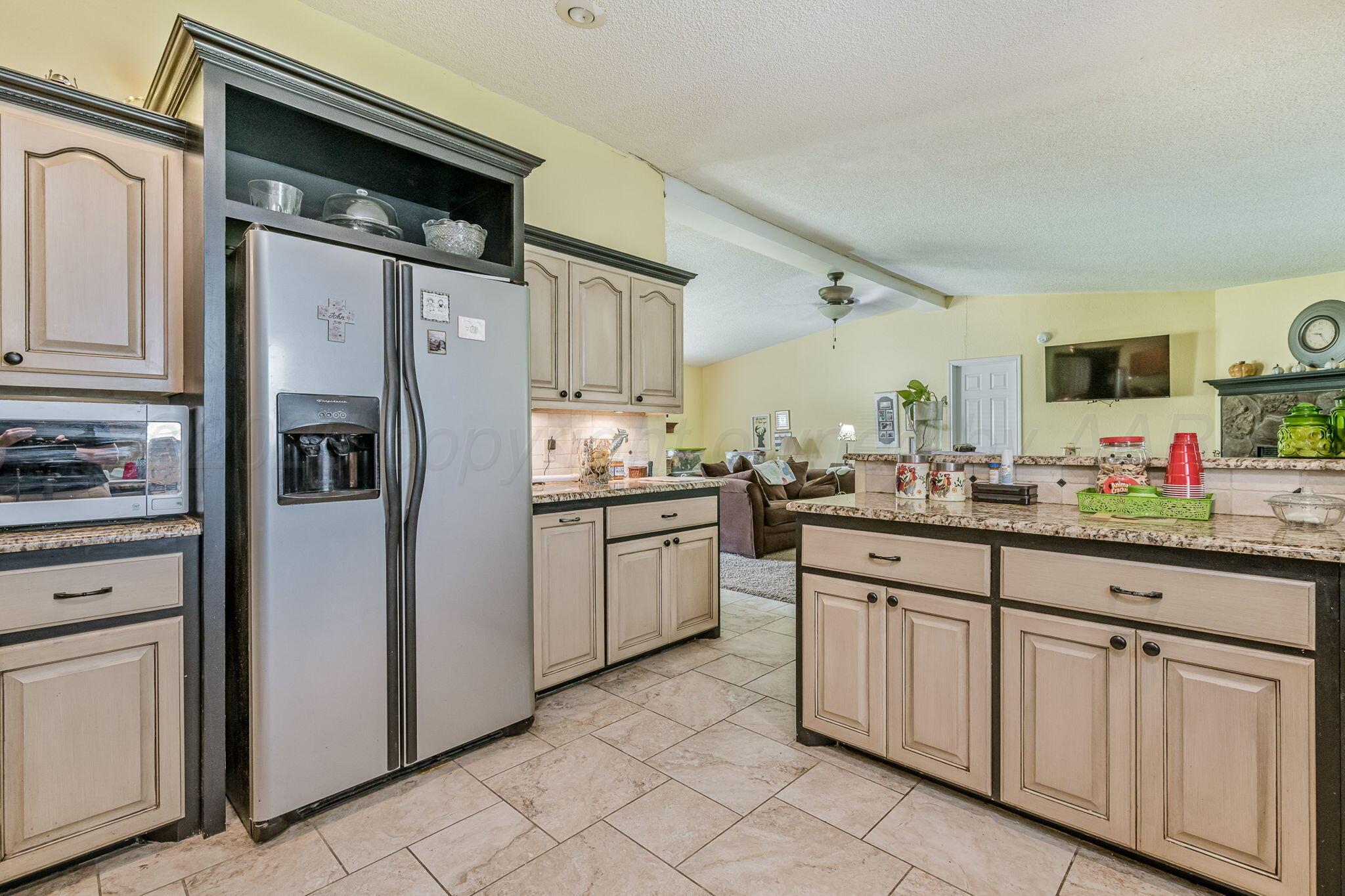 1330 Lions Street Property Photo 7