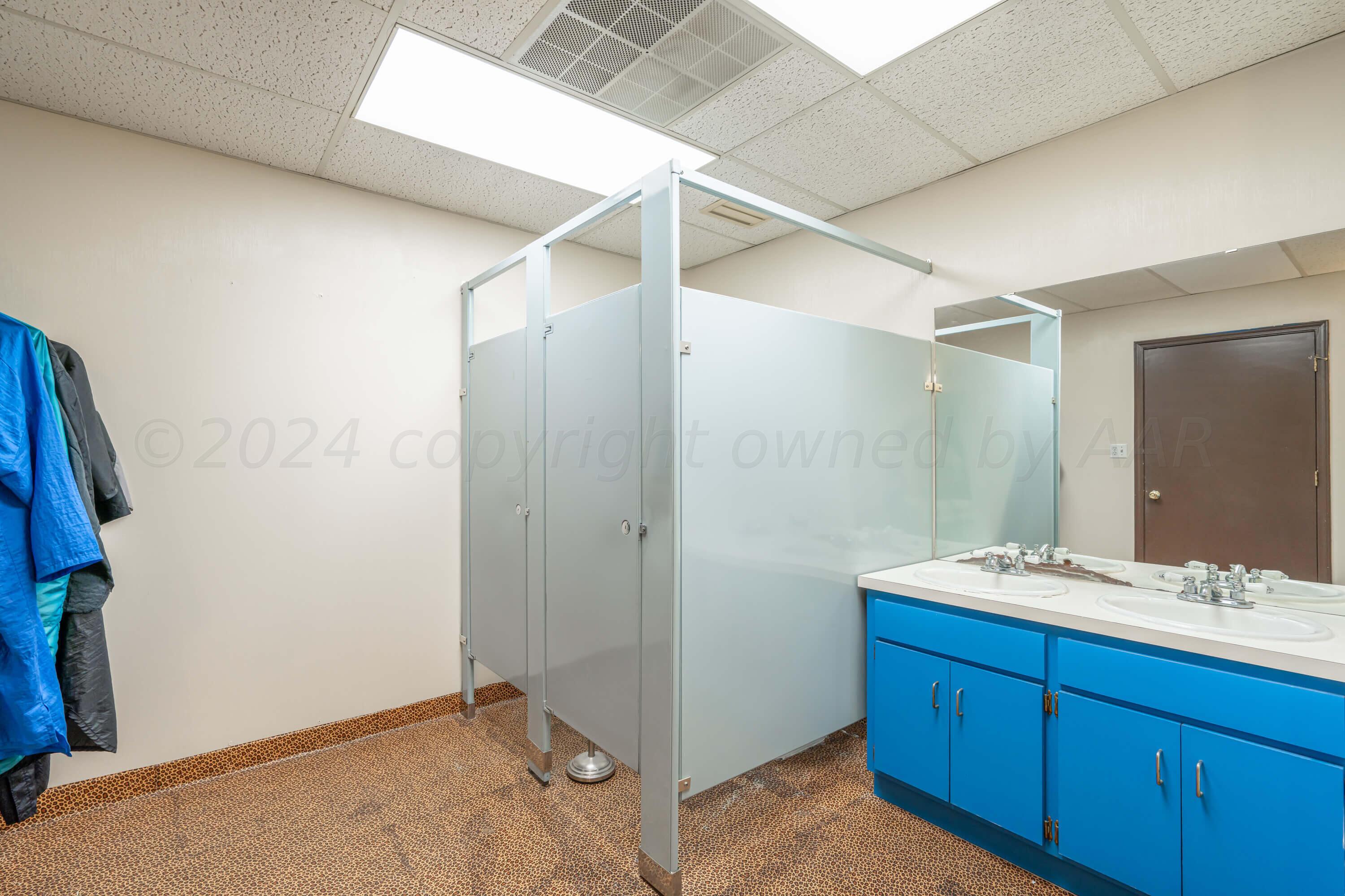 701 S Cedar Street Property Photo 21