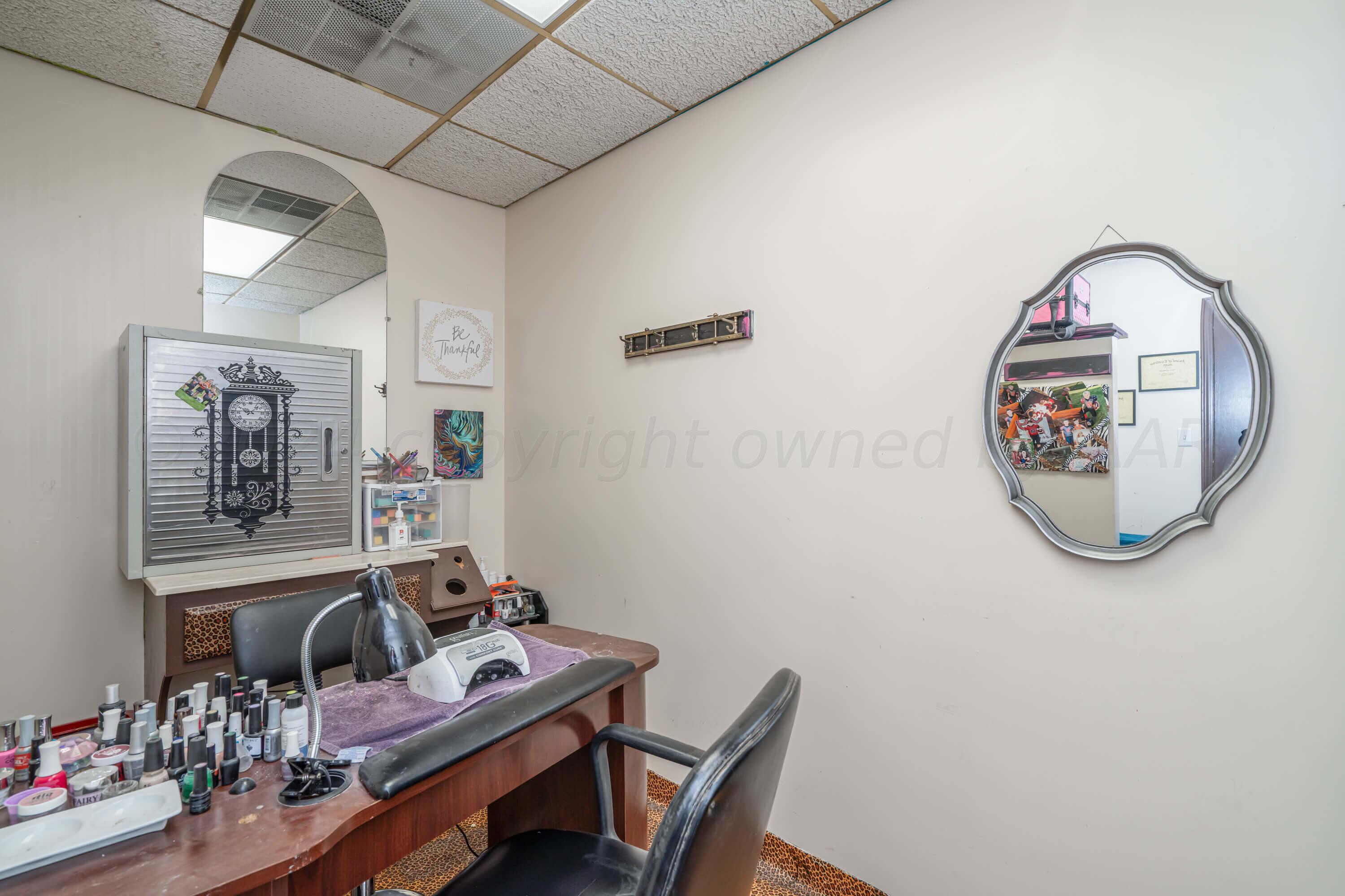 701 S Cedar Street Property Photo 25