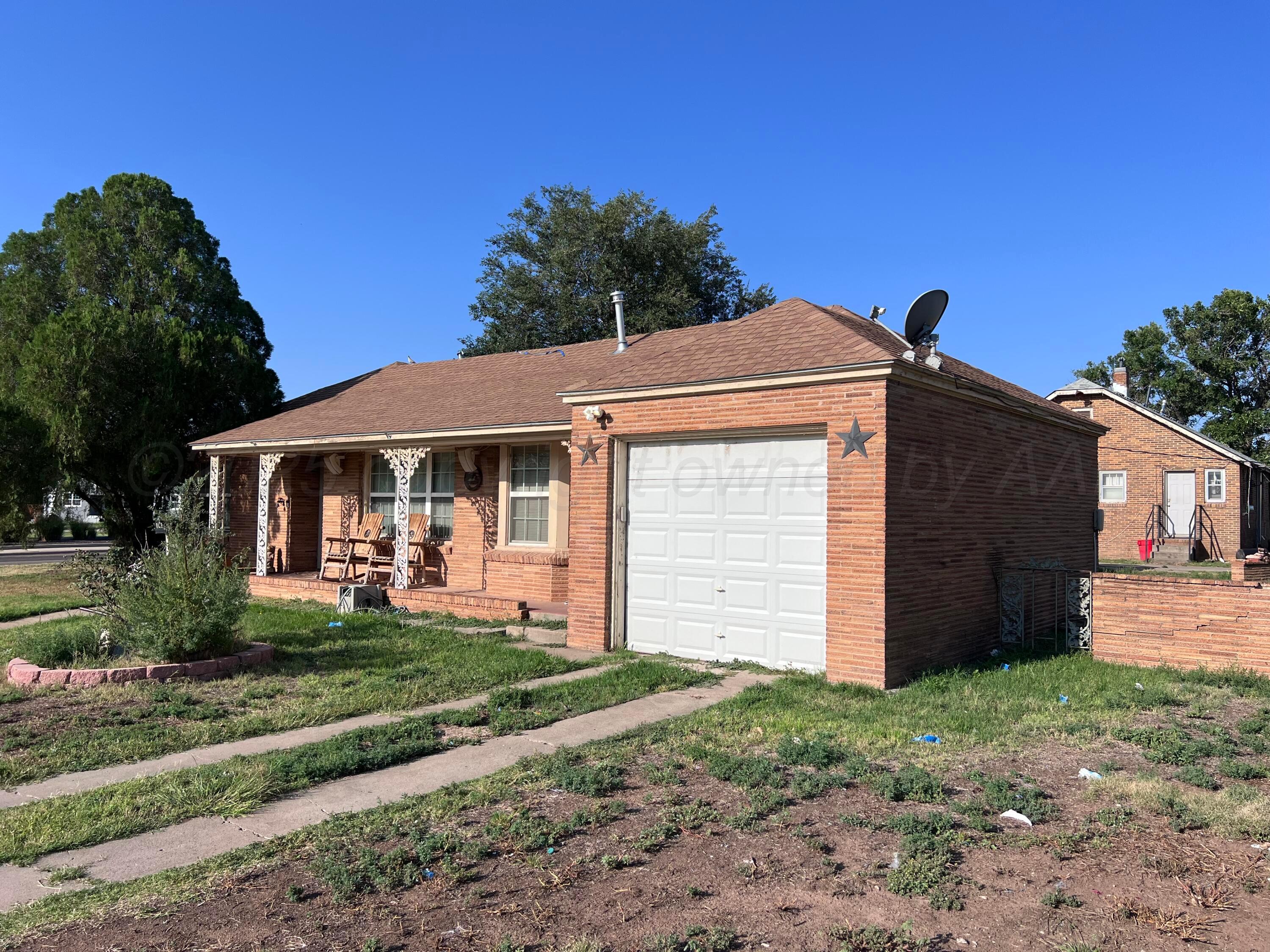 101 Ave B Property Photo 5