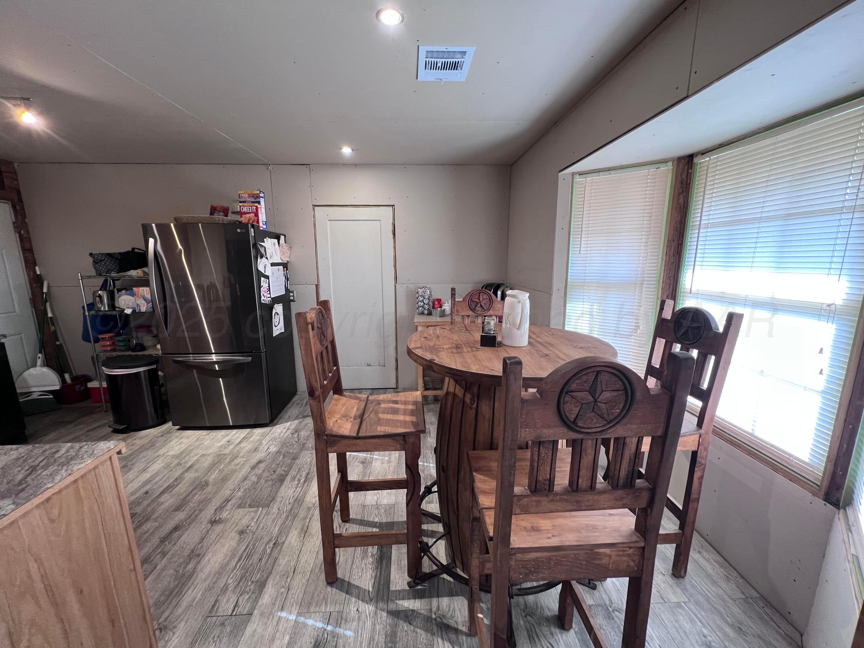 101 Ave B Property Photo 10