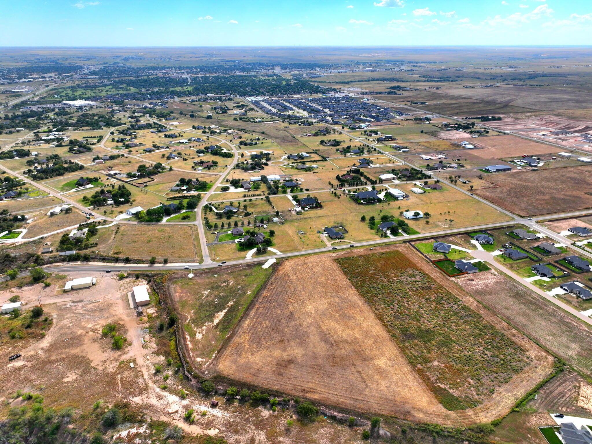 8100 W Country Club Road Property Photo 3