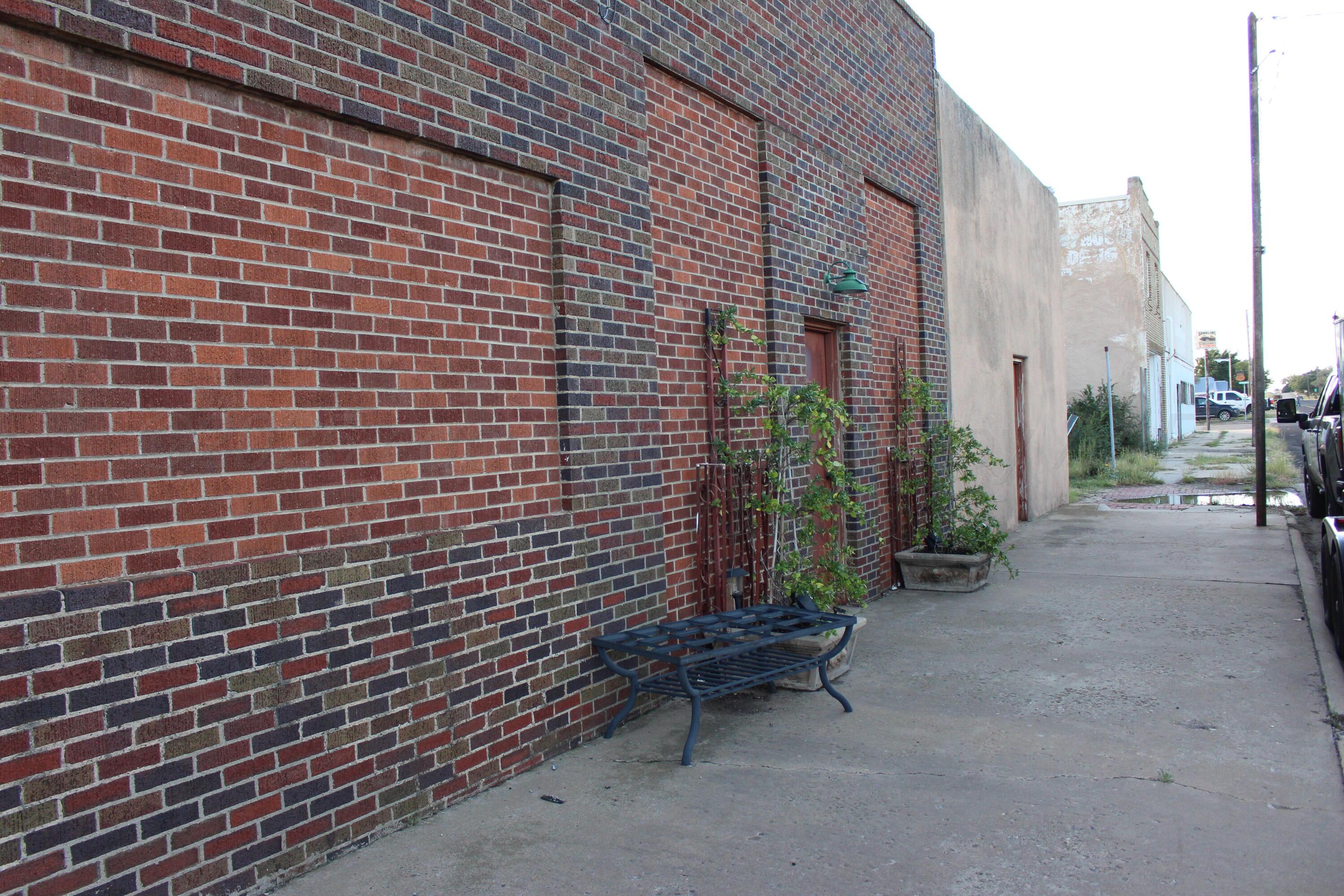 119 Main Property Photo 26