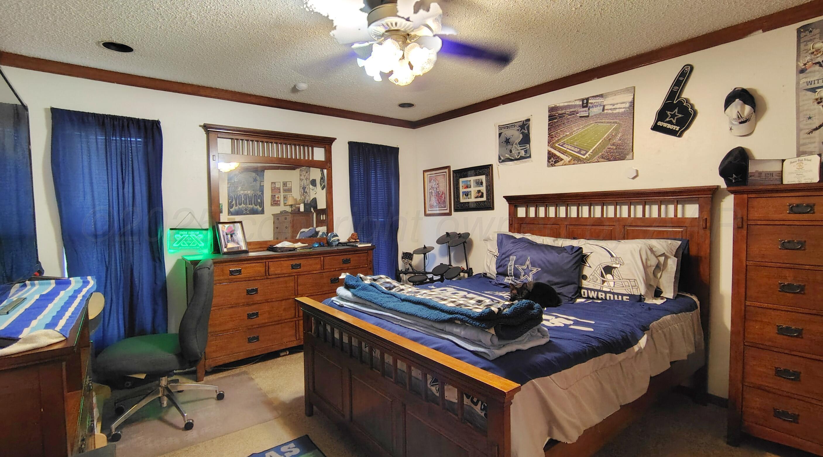 406 Bradley Lane Property Photo 12