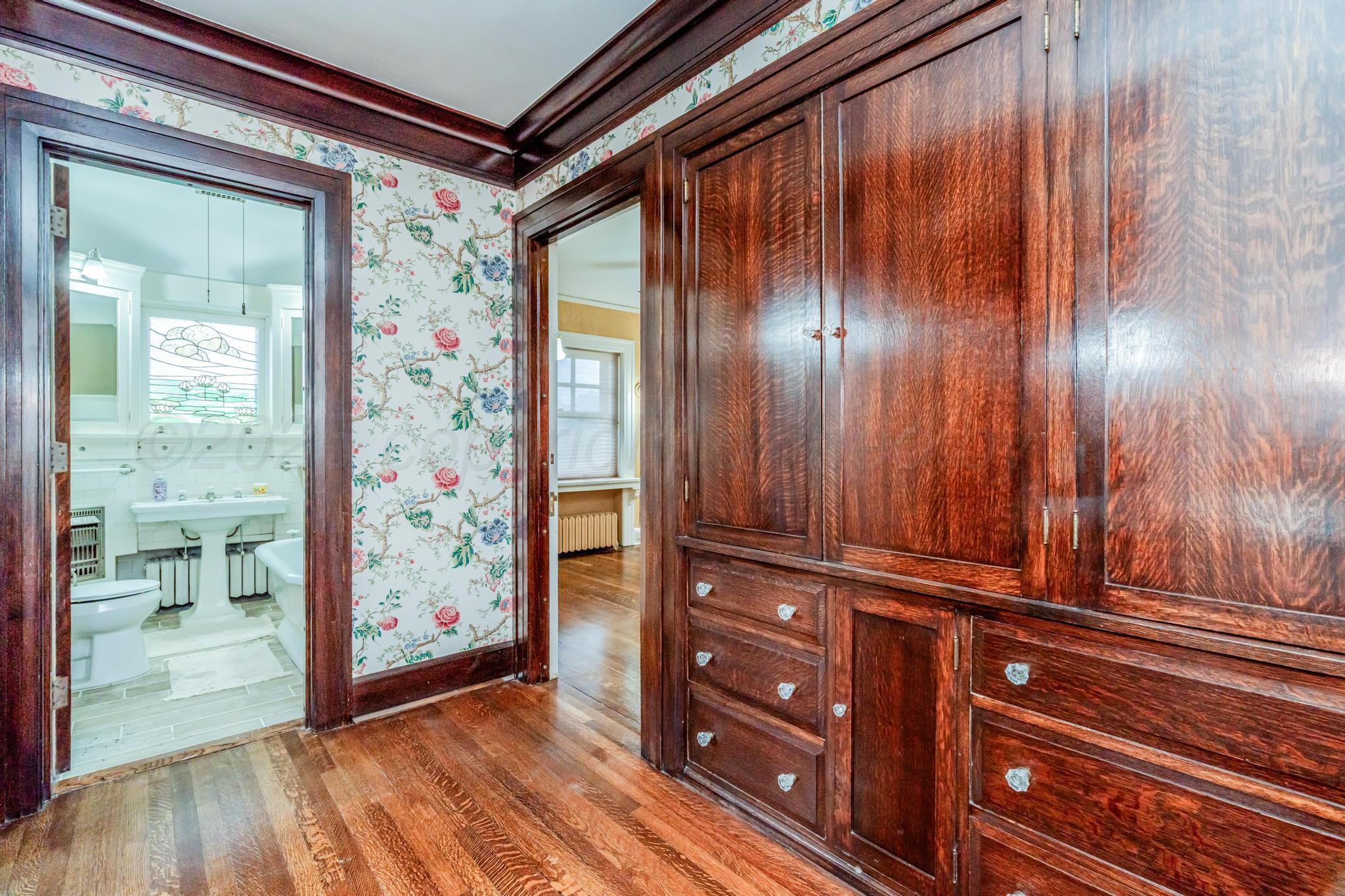 1608 S Polk Street Property Photo 22