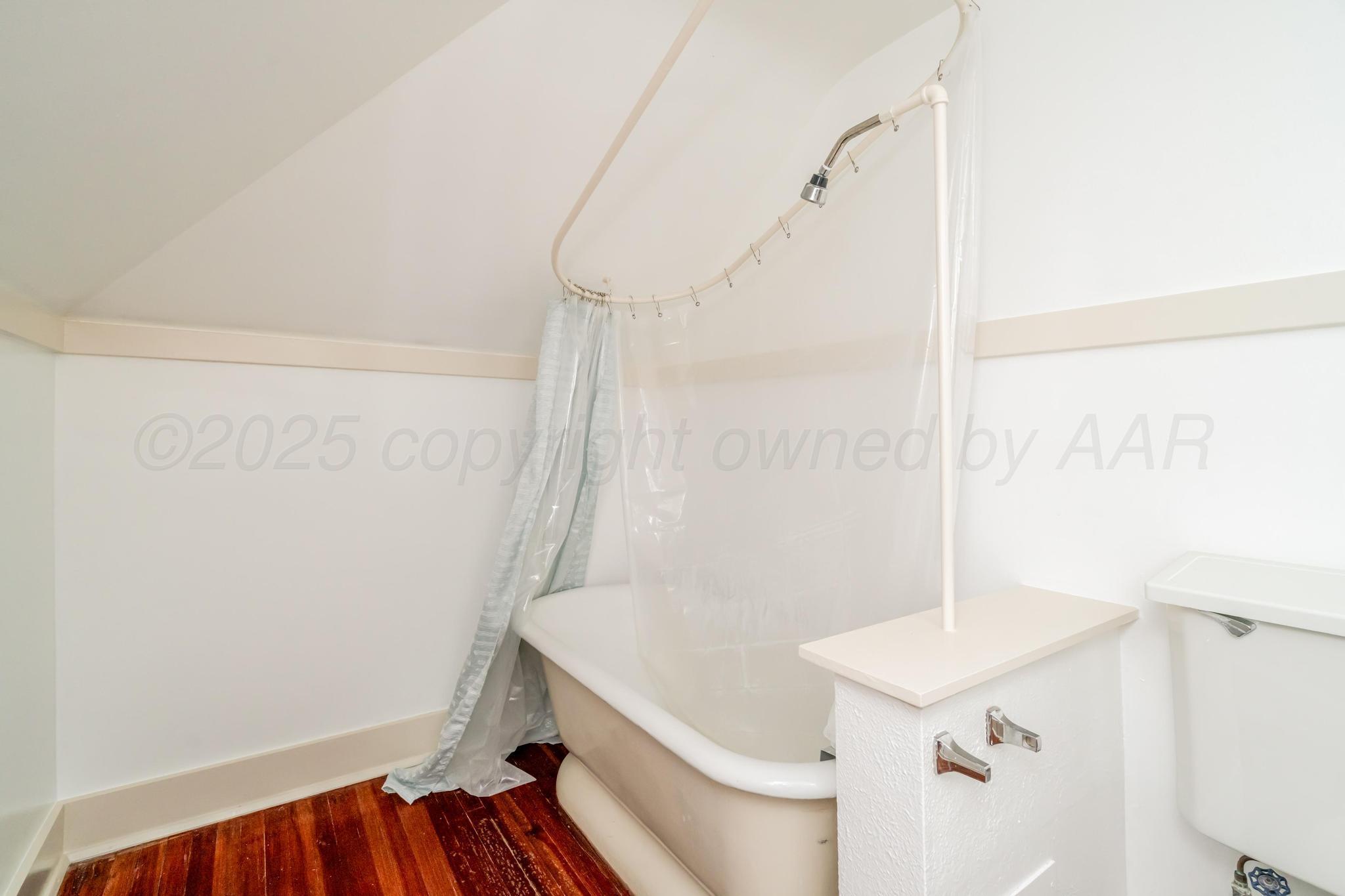 1608 S Polk Street Property Photo 29