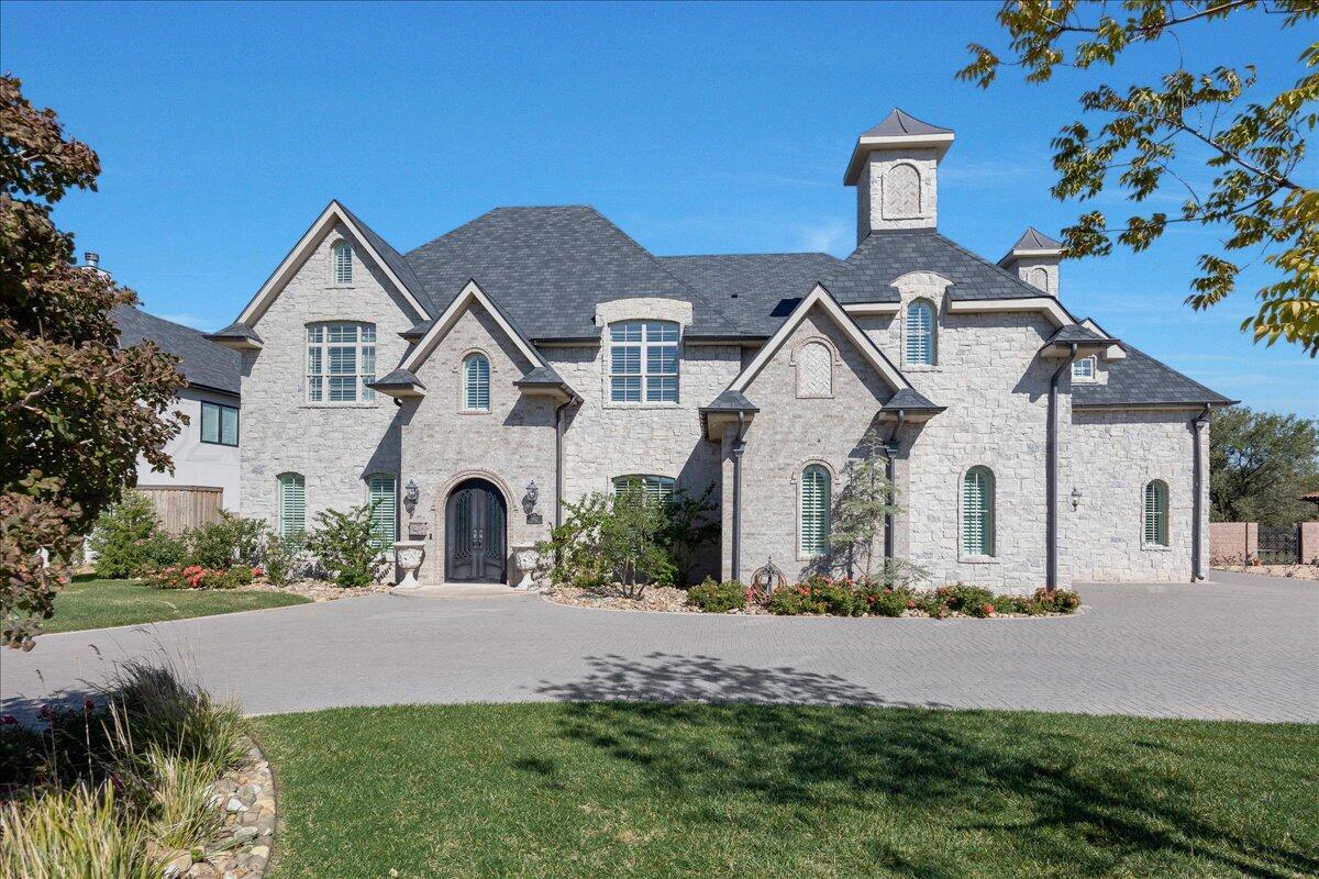 3502 Golden Chestnut Lane Property Photo 1