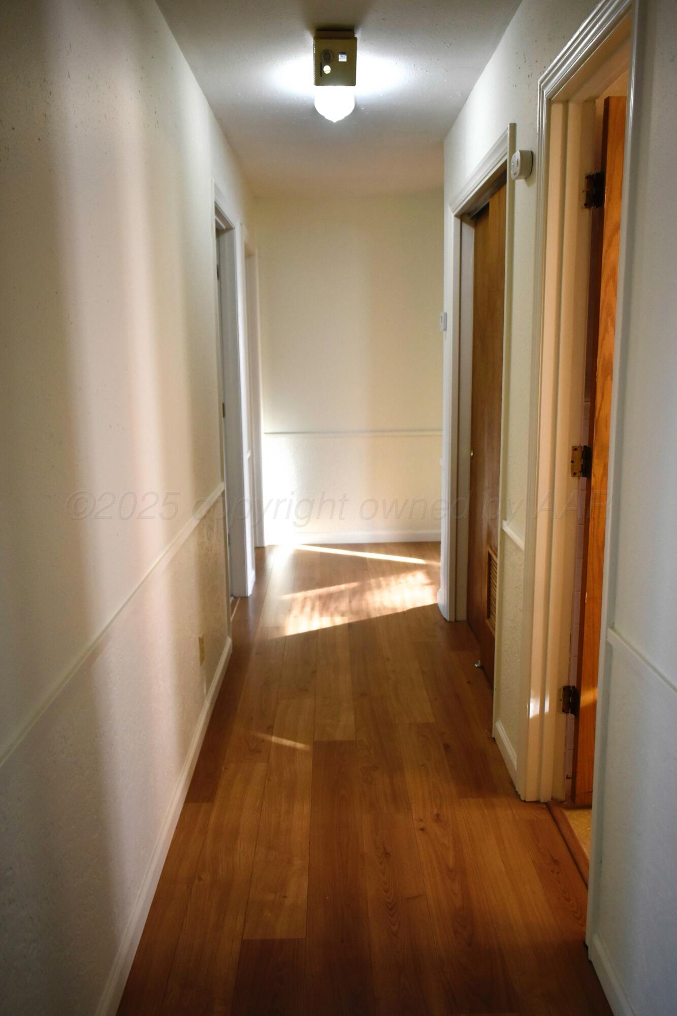 517 Ave J Property Photo 7