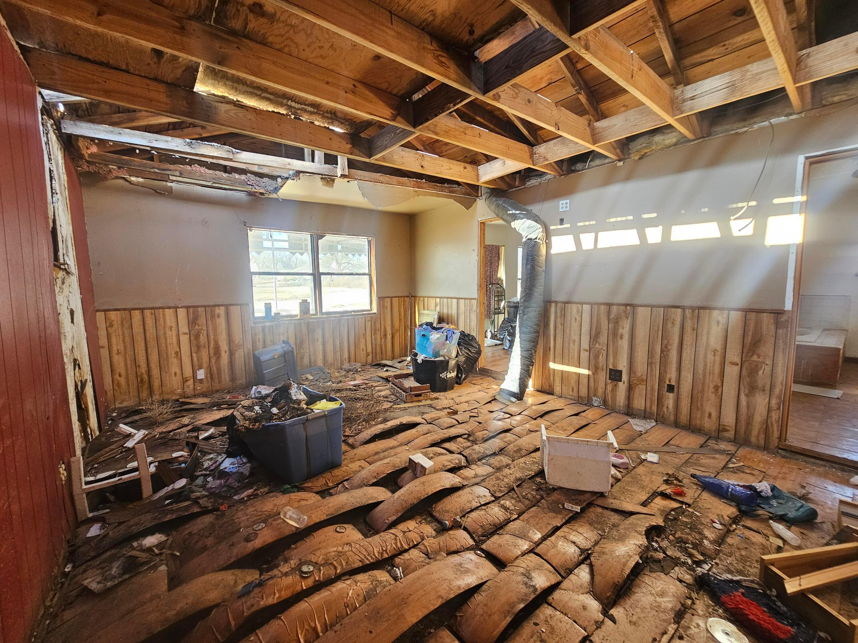 520 Gray Street Property Photo 4