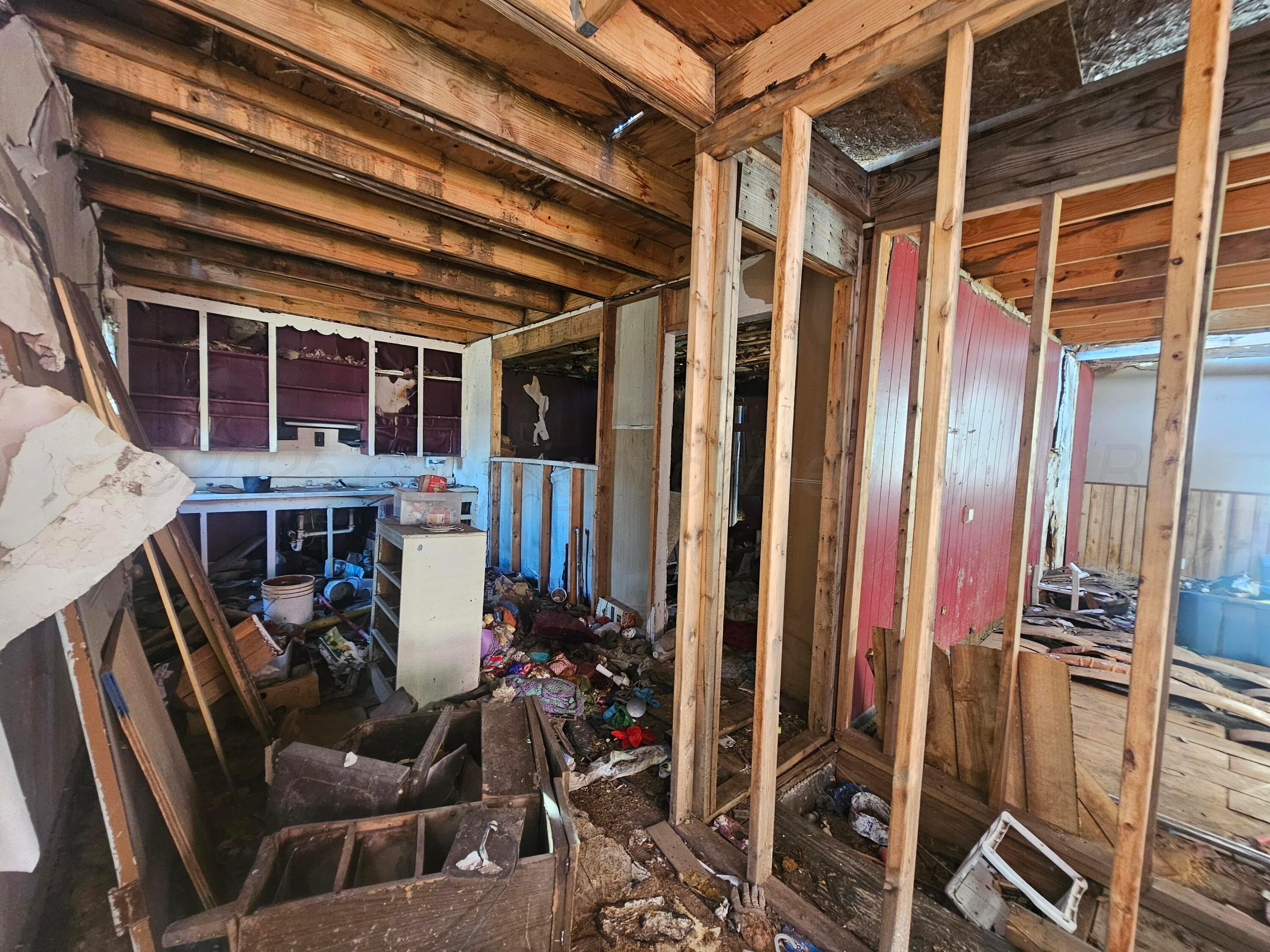 520 Gray Street Property Photo 11