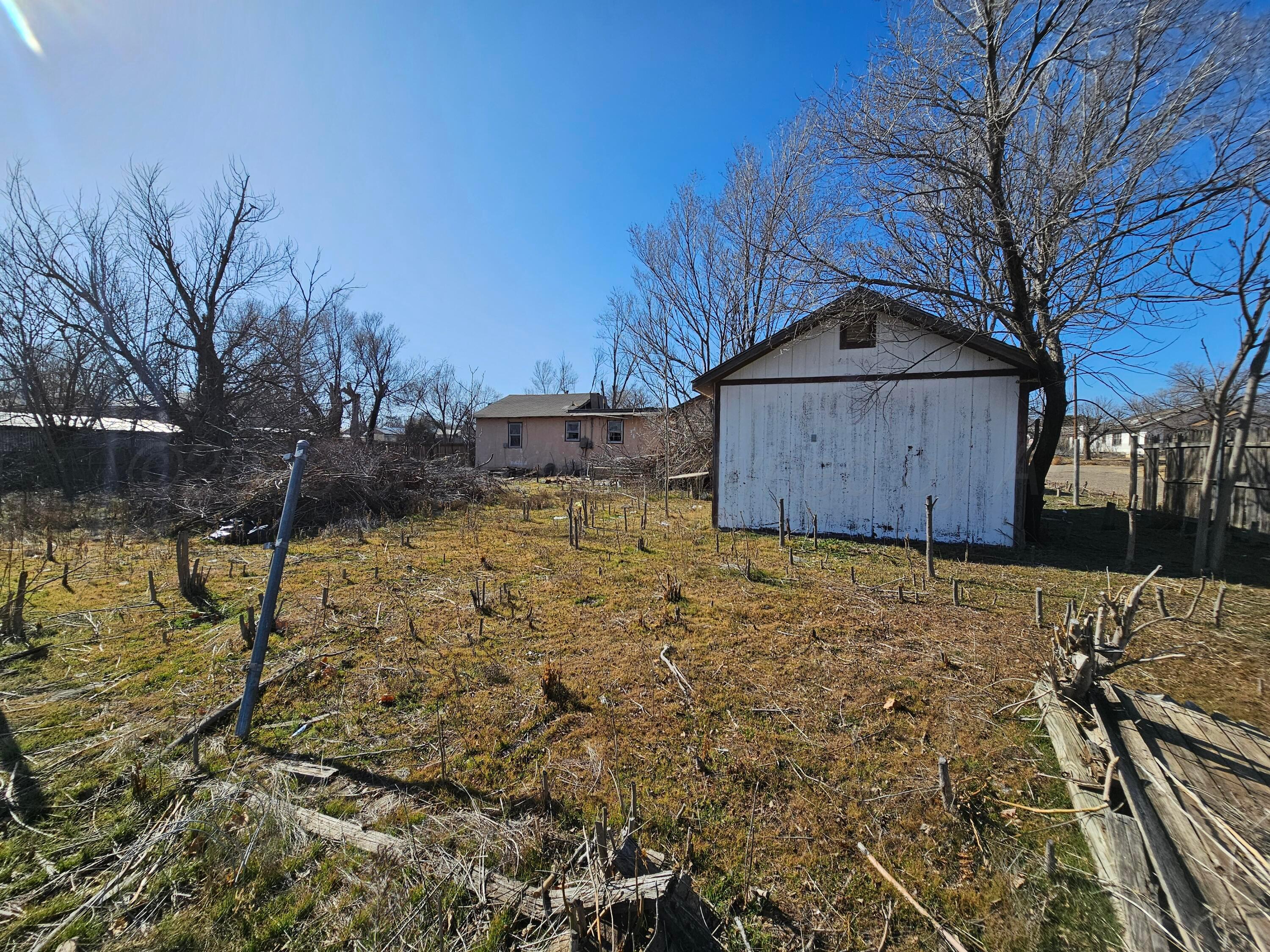 520 Gray Street Property Photo 15