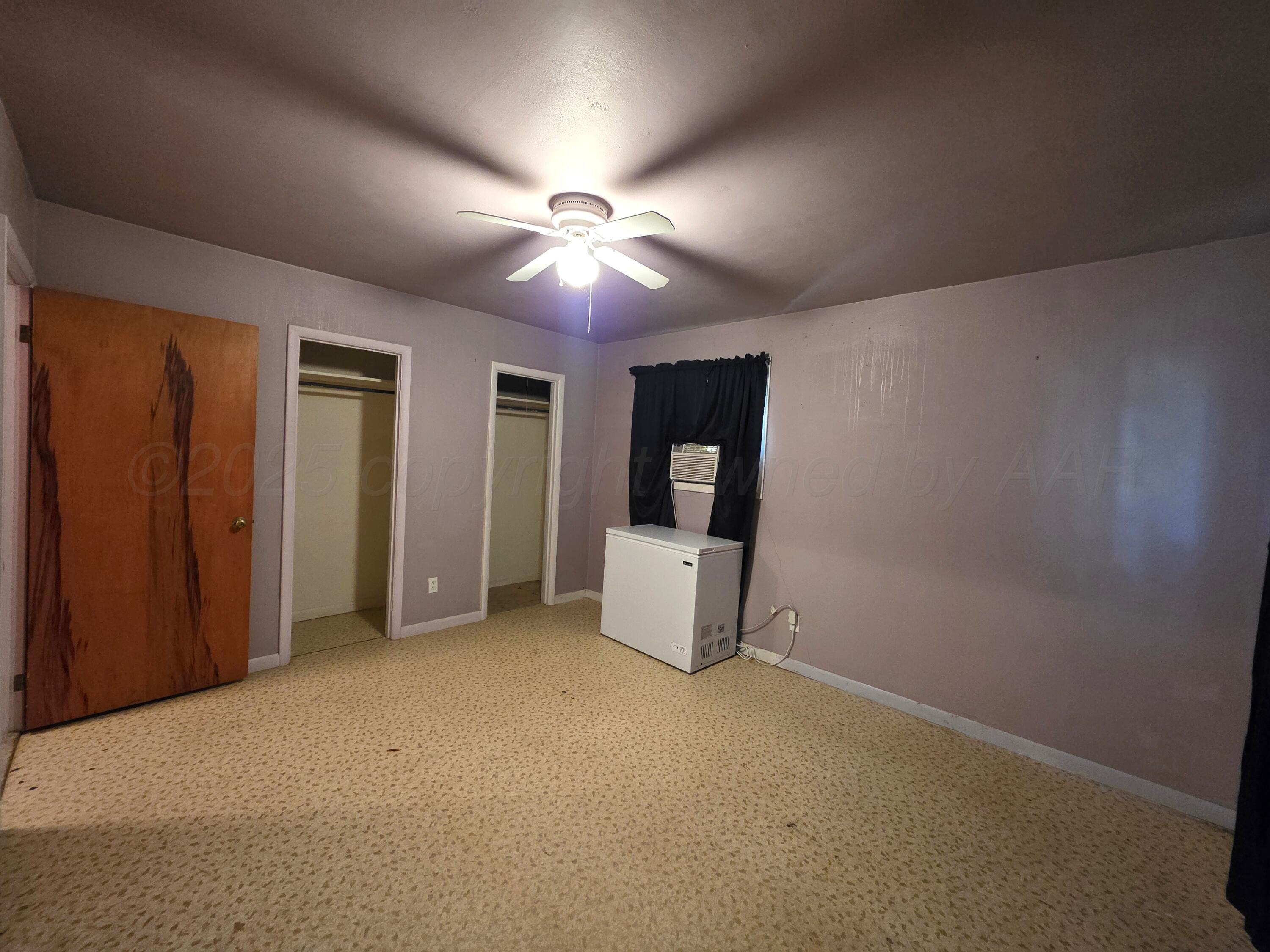 409 Heasley Street Property Photo 10