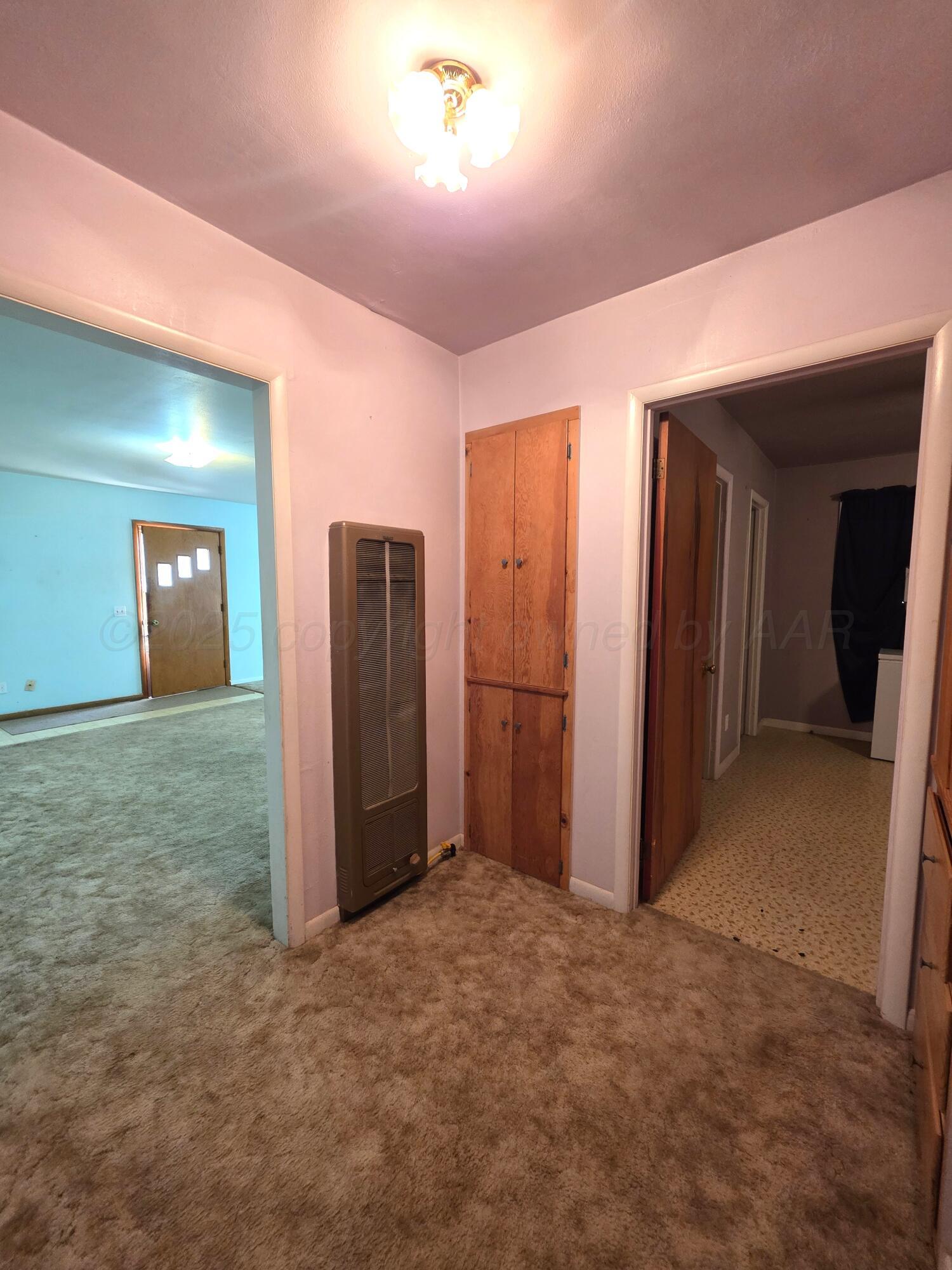 409 Heasley Street Property Photo 15