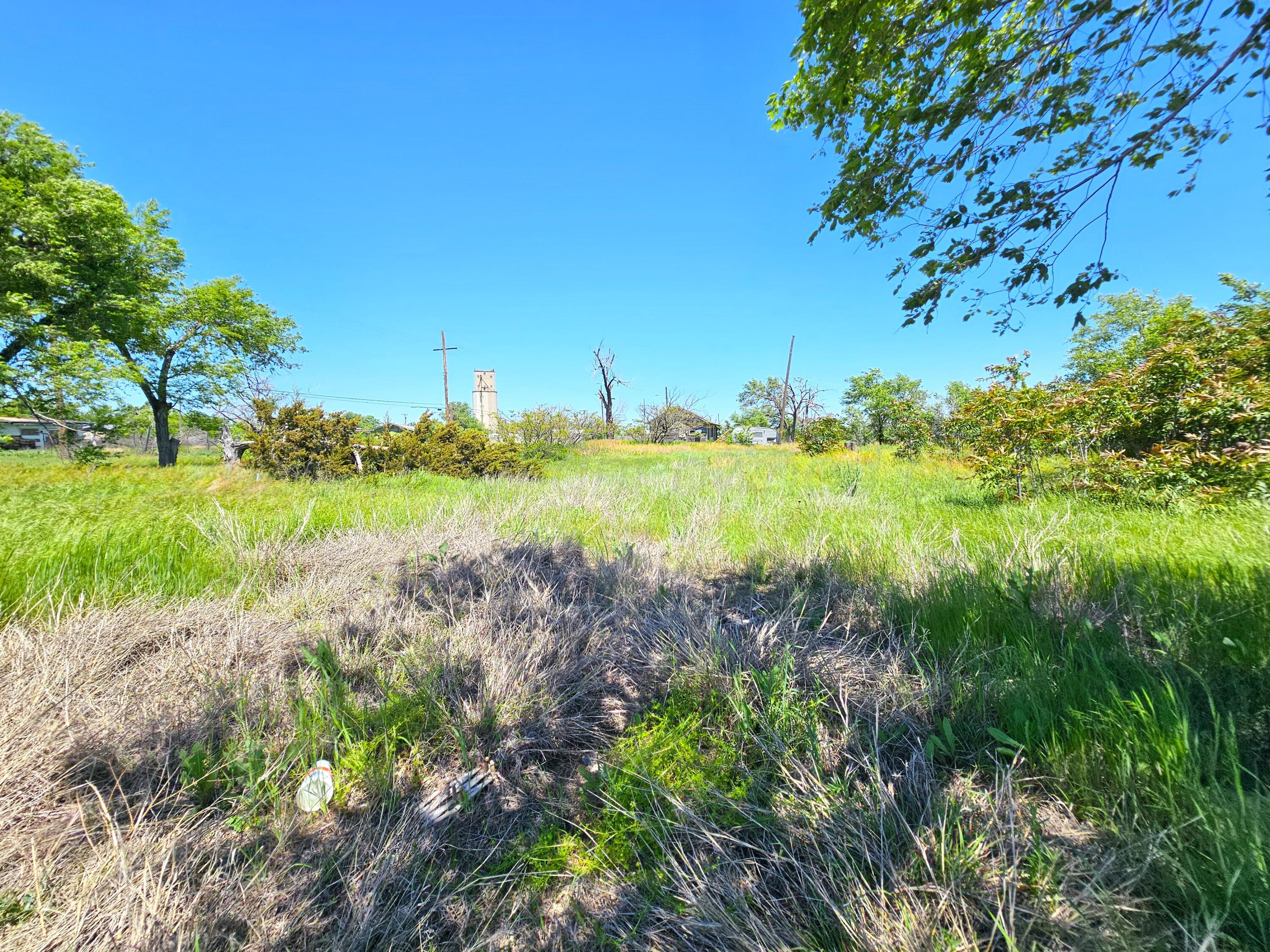544 W Oklahoma Street Property Photo 2