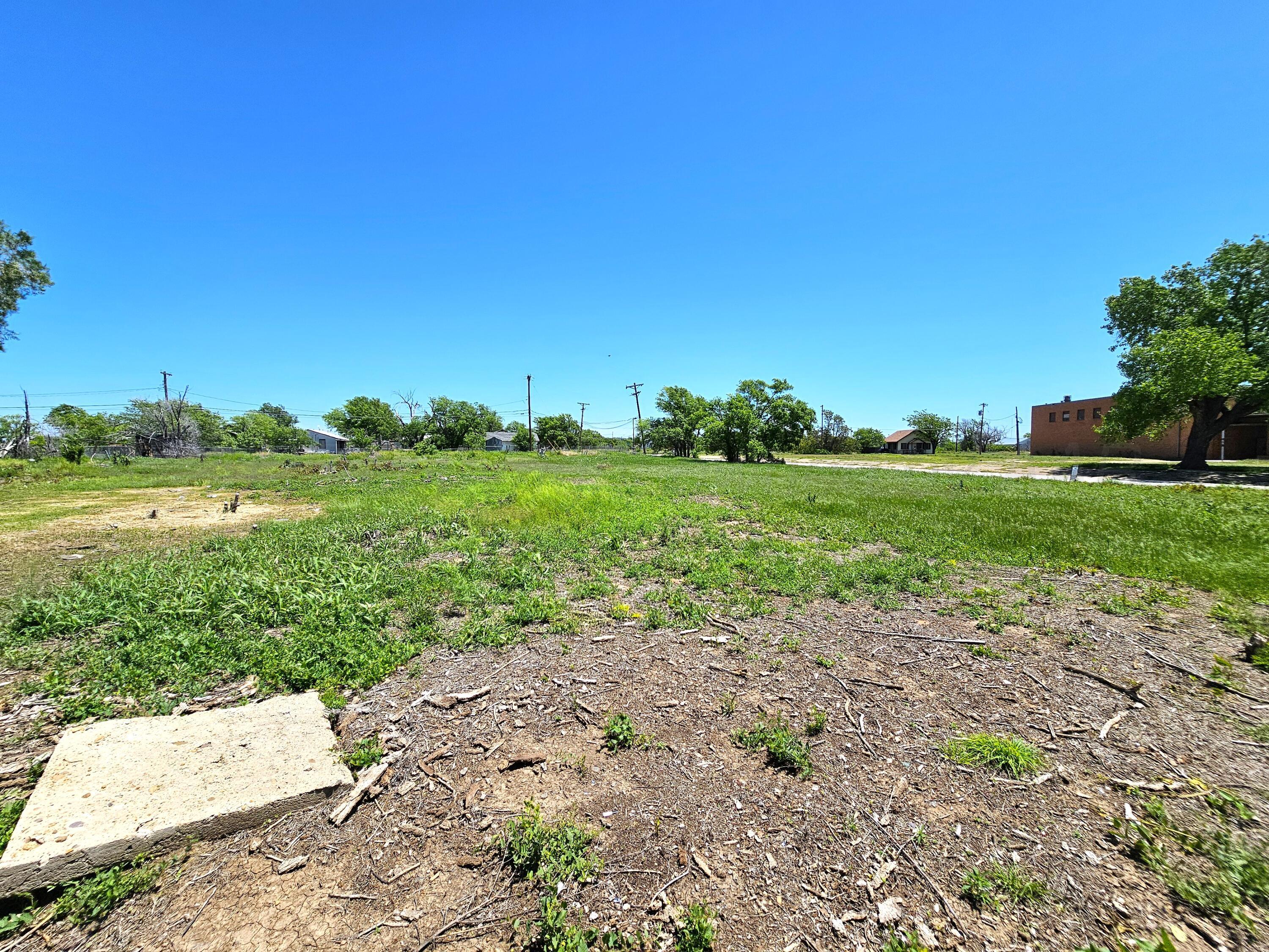 849 S Gray Street Property Photo 3