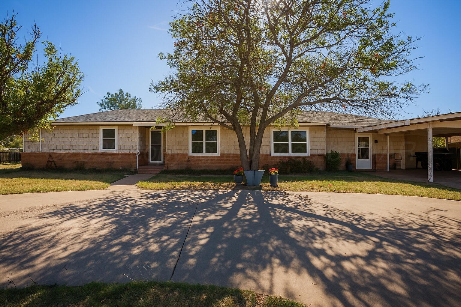 50 Fannin Drive Property Photo 1