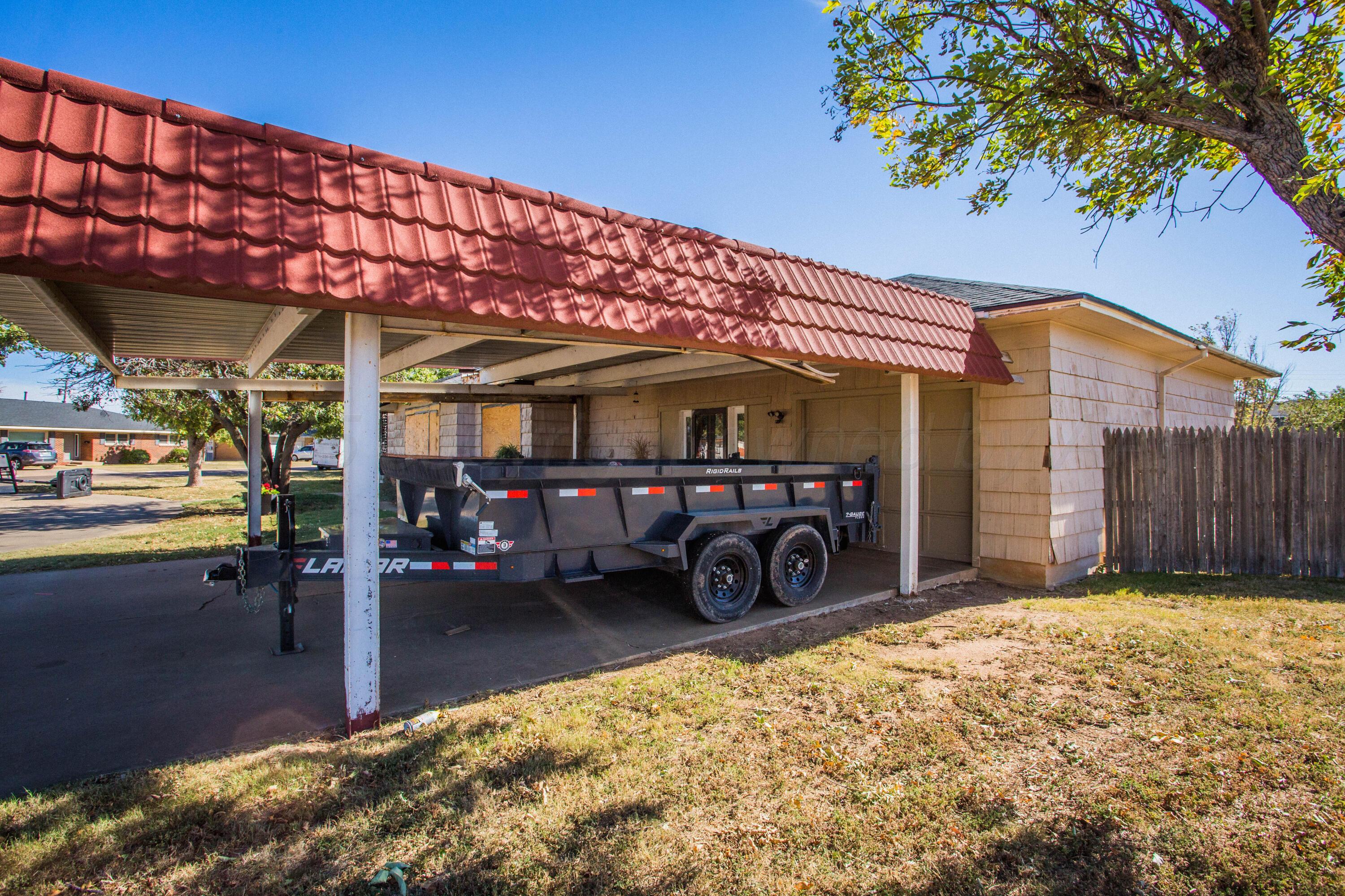 50 Fannin Drive Property Photo 3