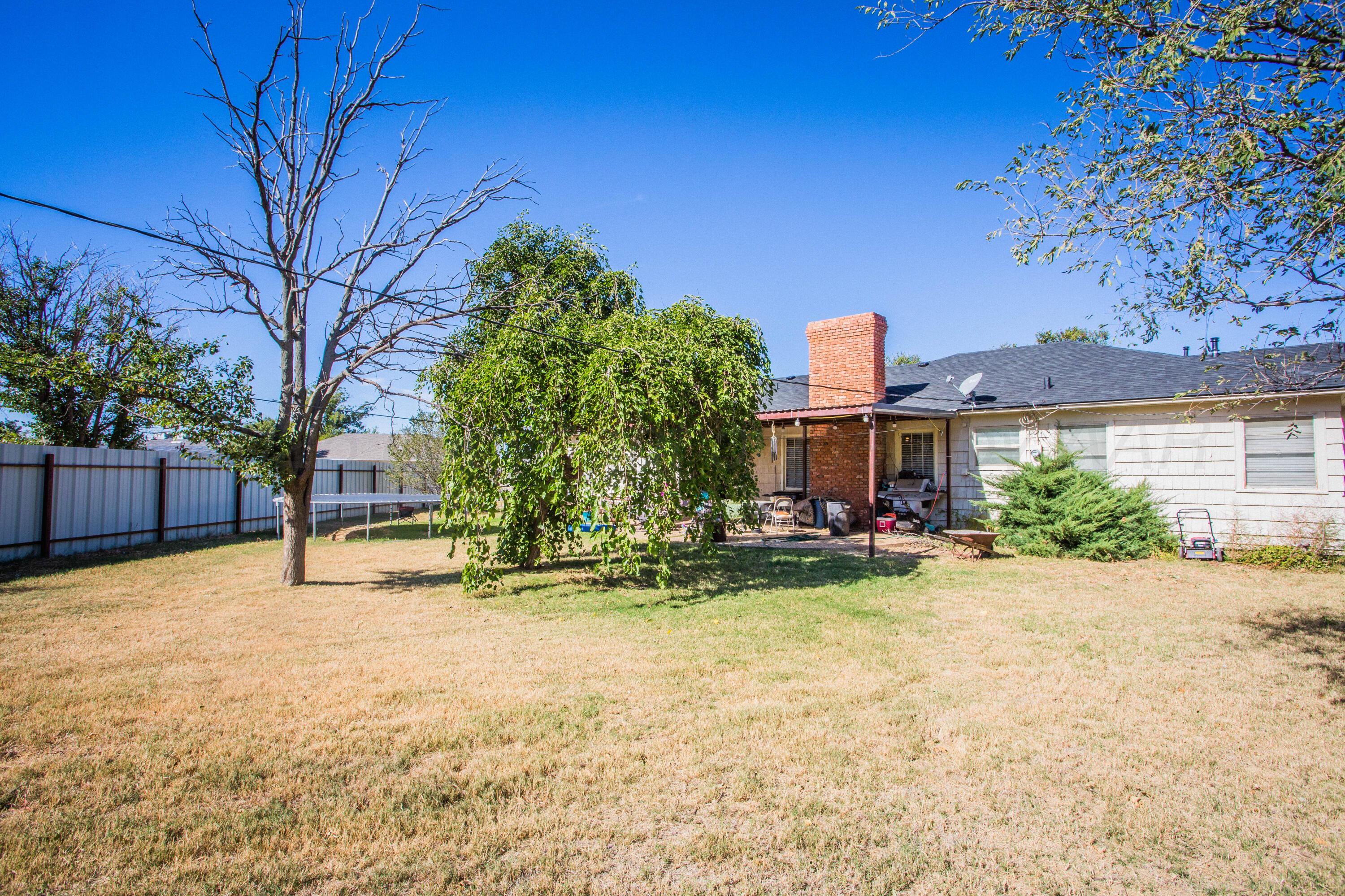 50 Fannin Drive Property Photo 5