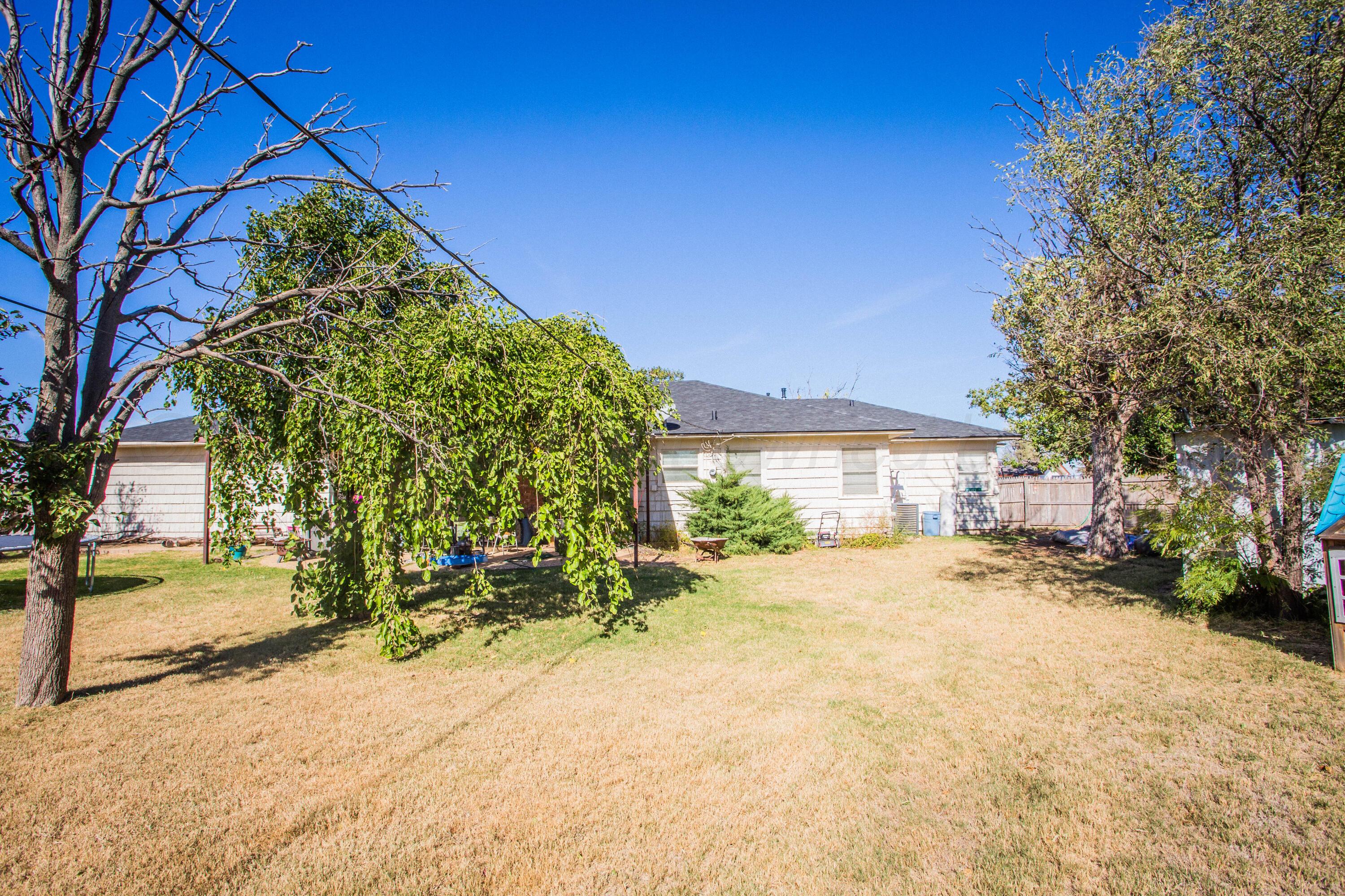 50 Fannin Drive Property Photo 7