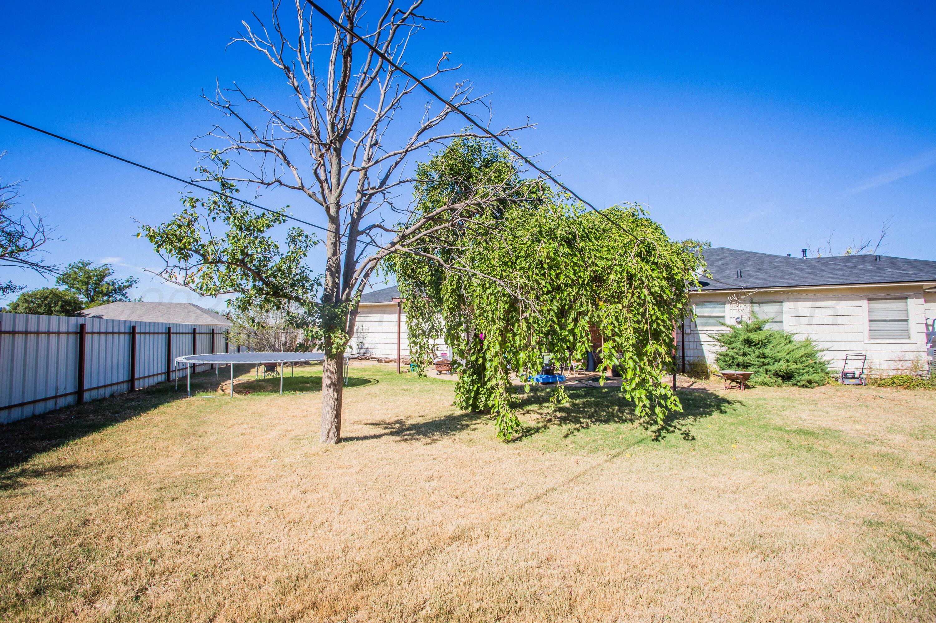50 Fannin Drive Property Photo 8