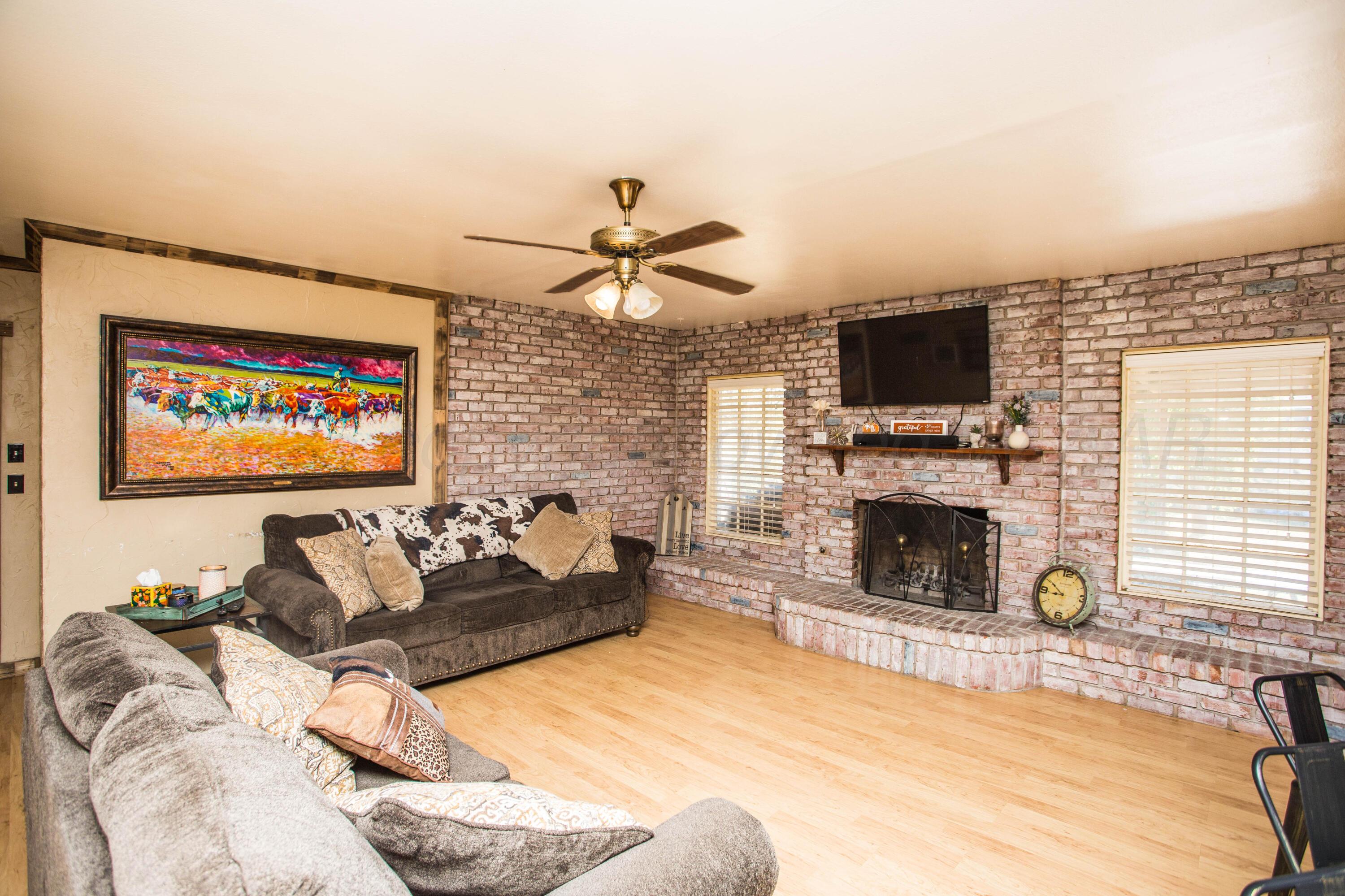 50 Fannin Drive Property Photo 9