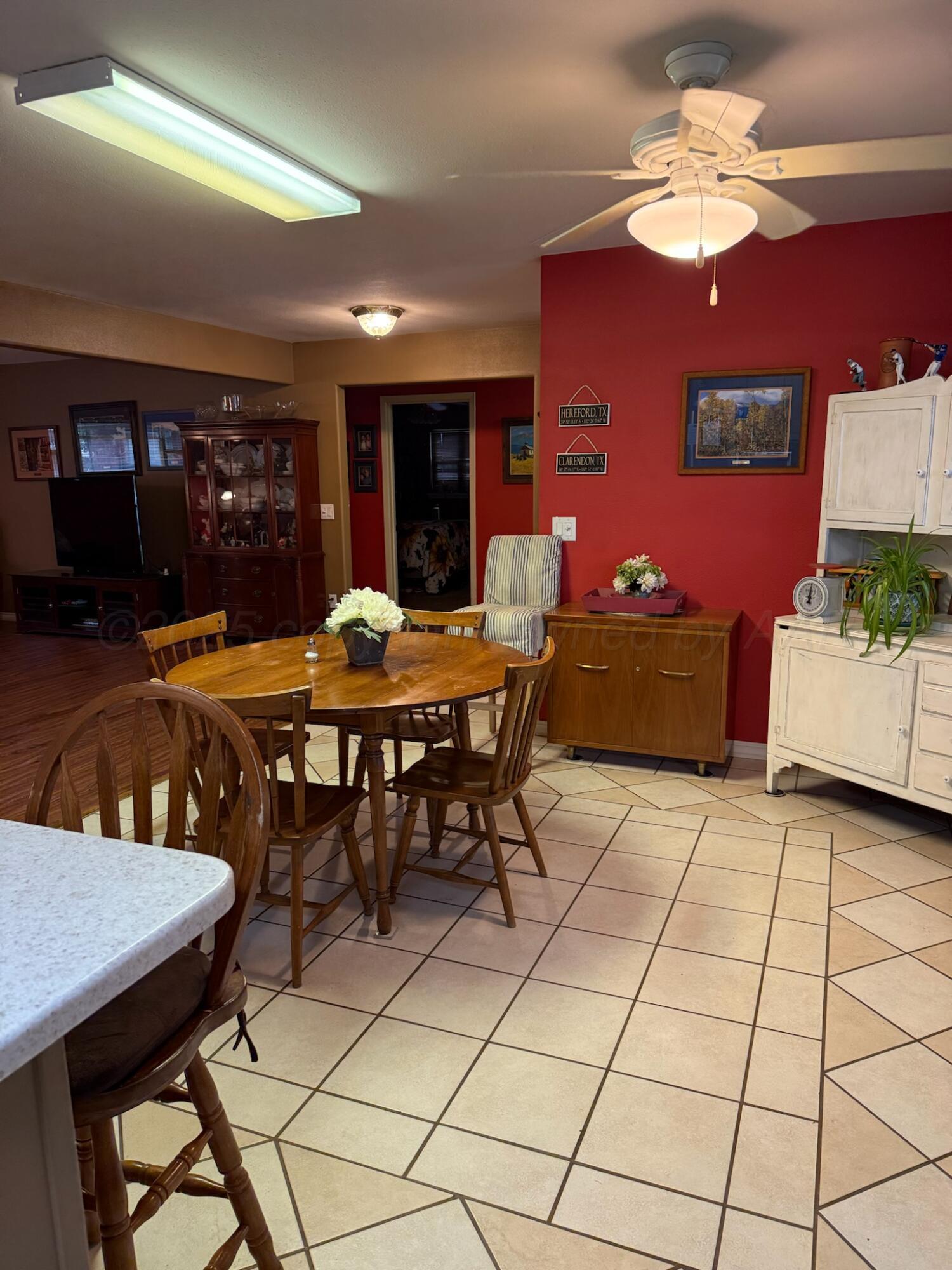 332 Douglas Street Property Photo 12