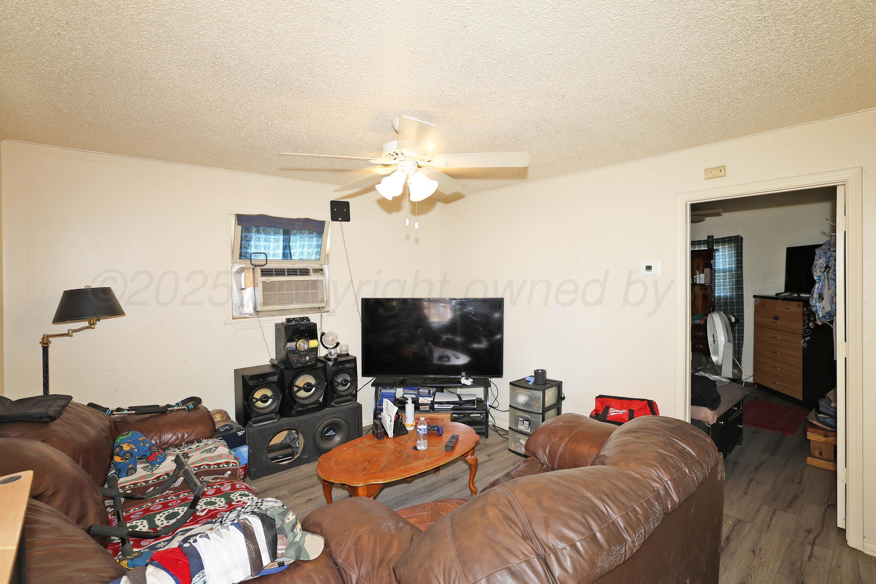 91 N Carolina Street Property Photo 6