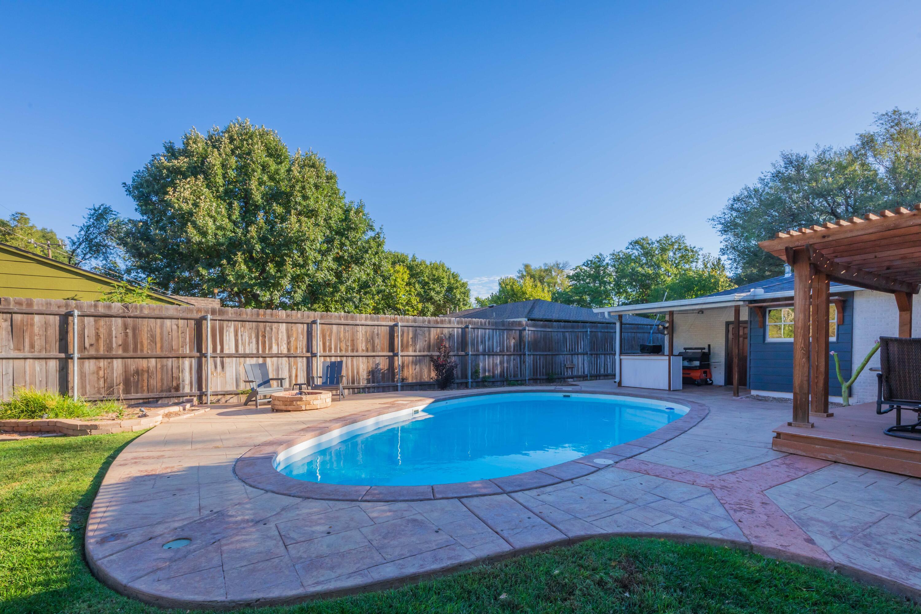 2608 Bowie Street Property Photo 53