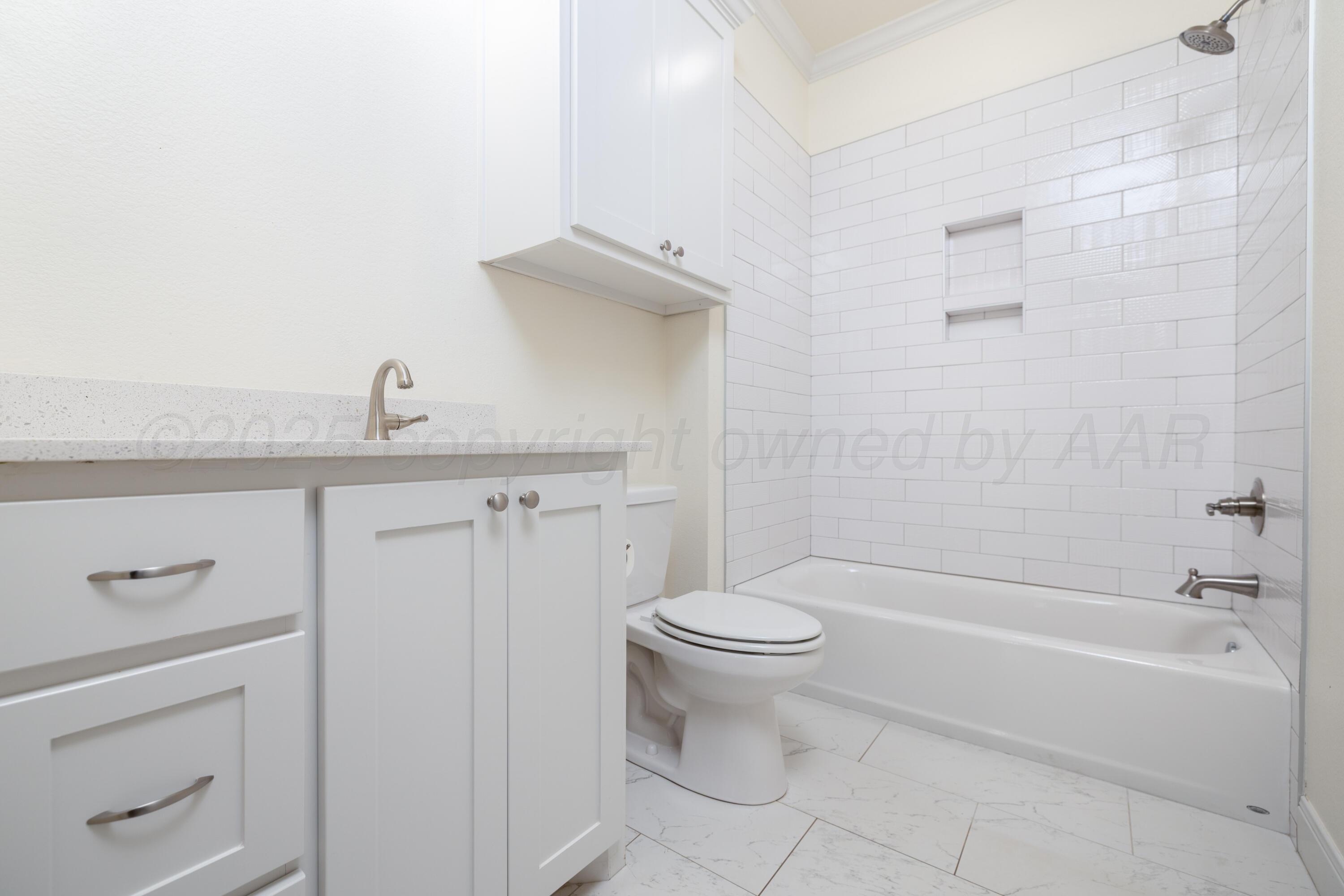 19350 Falcon Ridge Road Property Photo 19