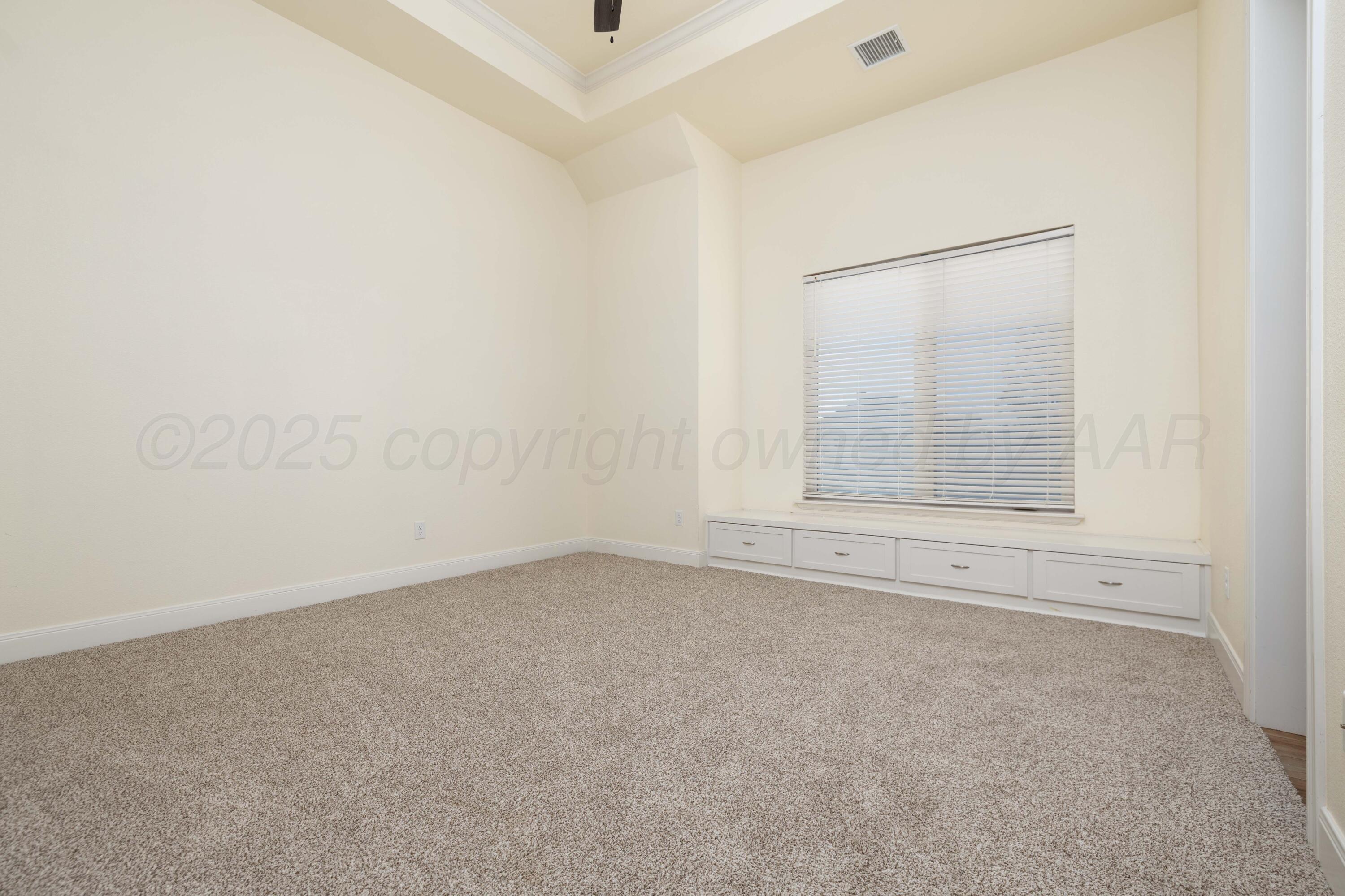 19350 Falcon Ridge Road Property Photo 22