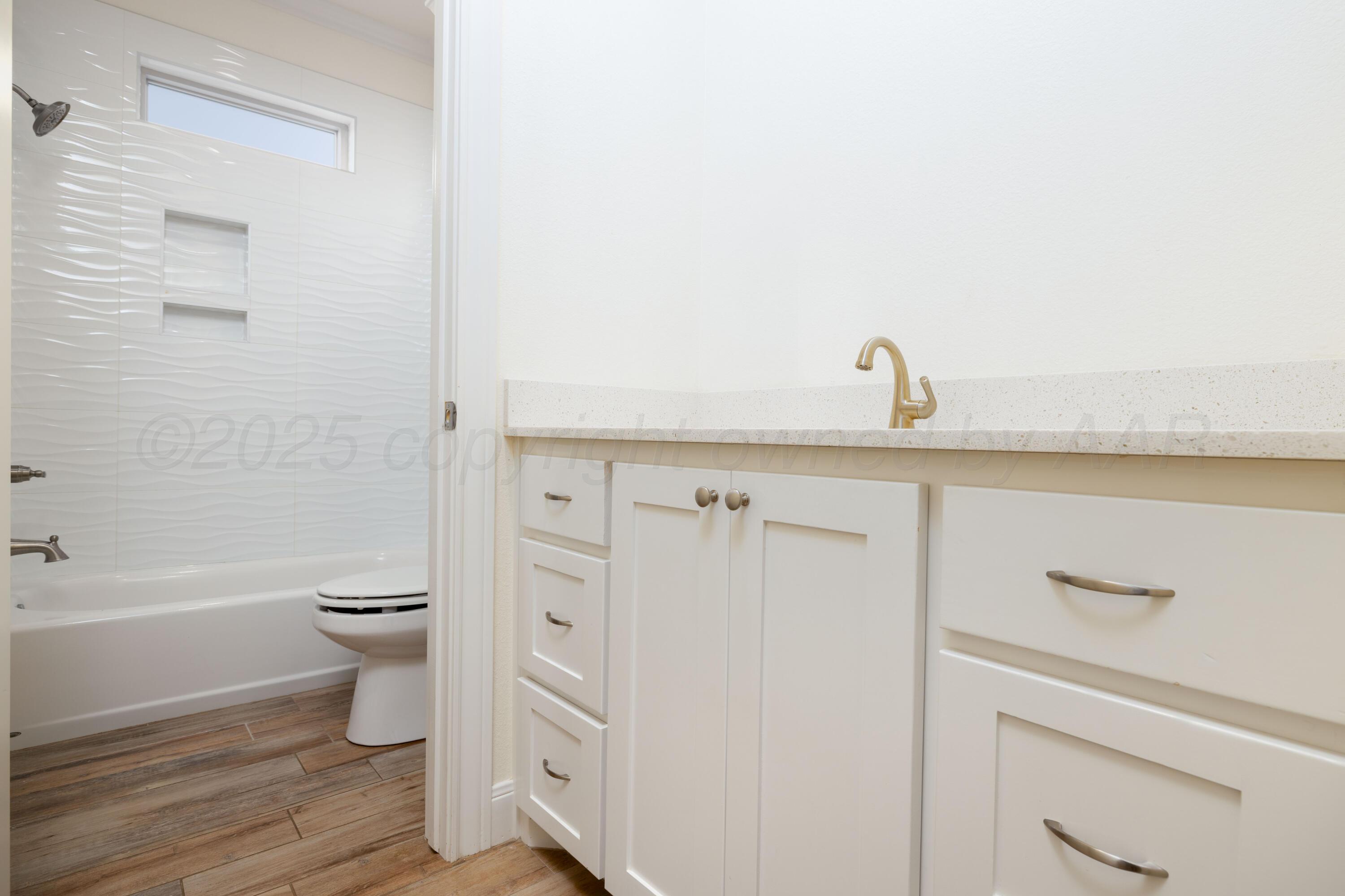 19350 Falcon Ridge Road Property Photo 25