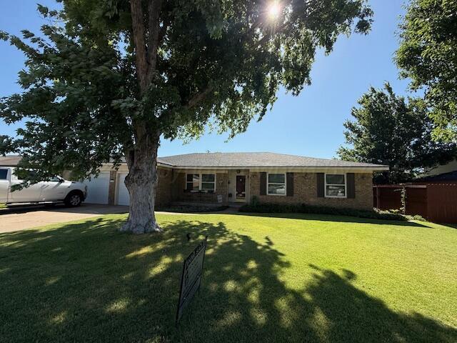 2604 Comanche Trail