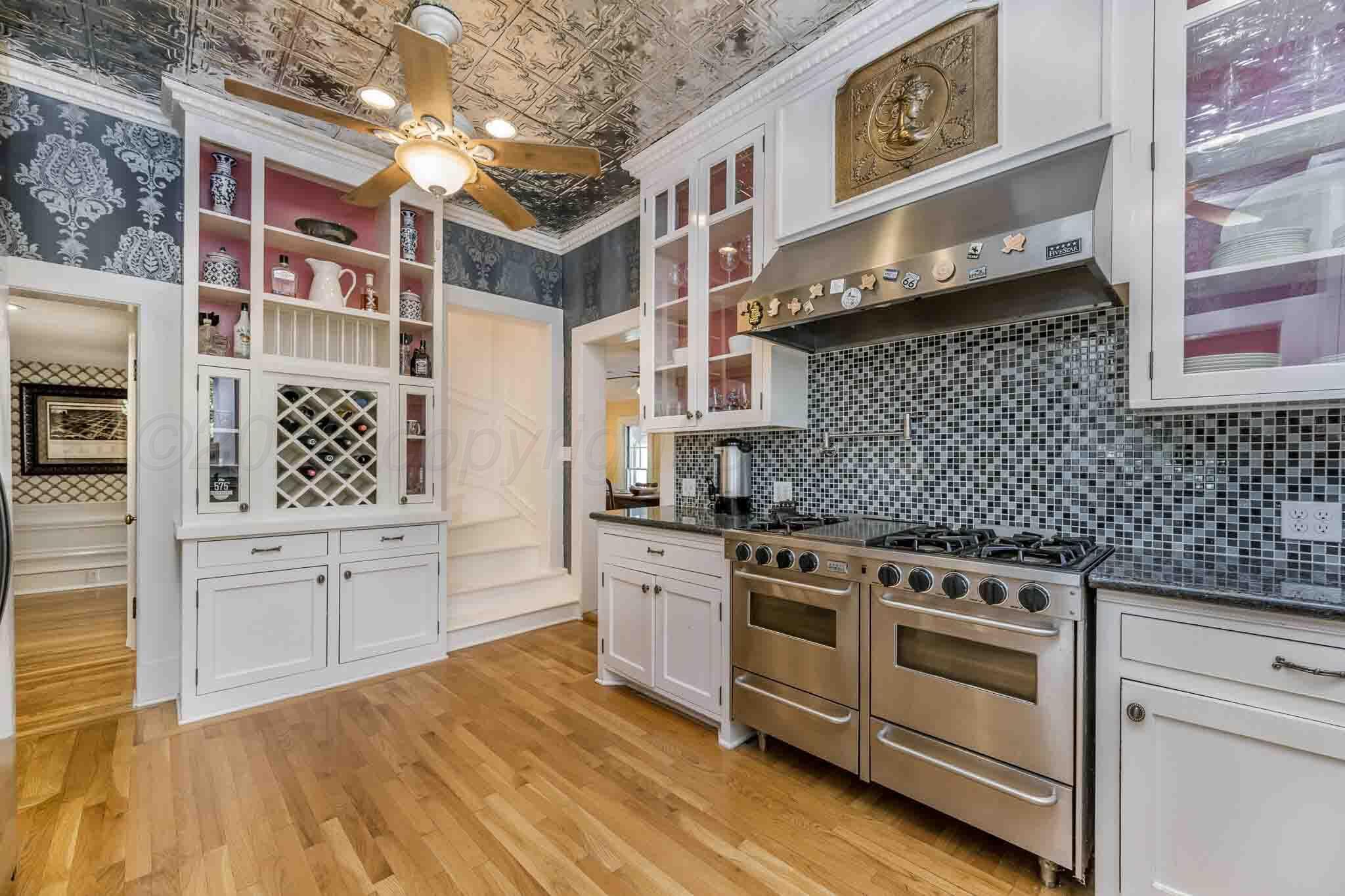 1706 S Polk Street Property Photo 17