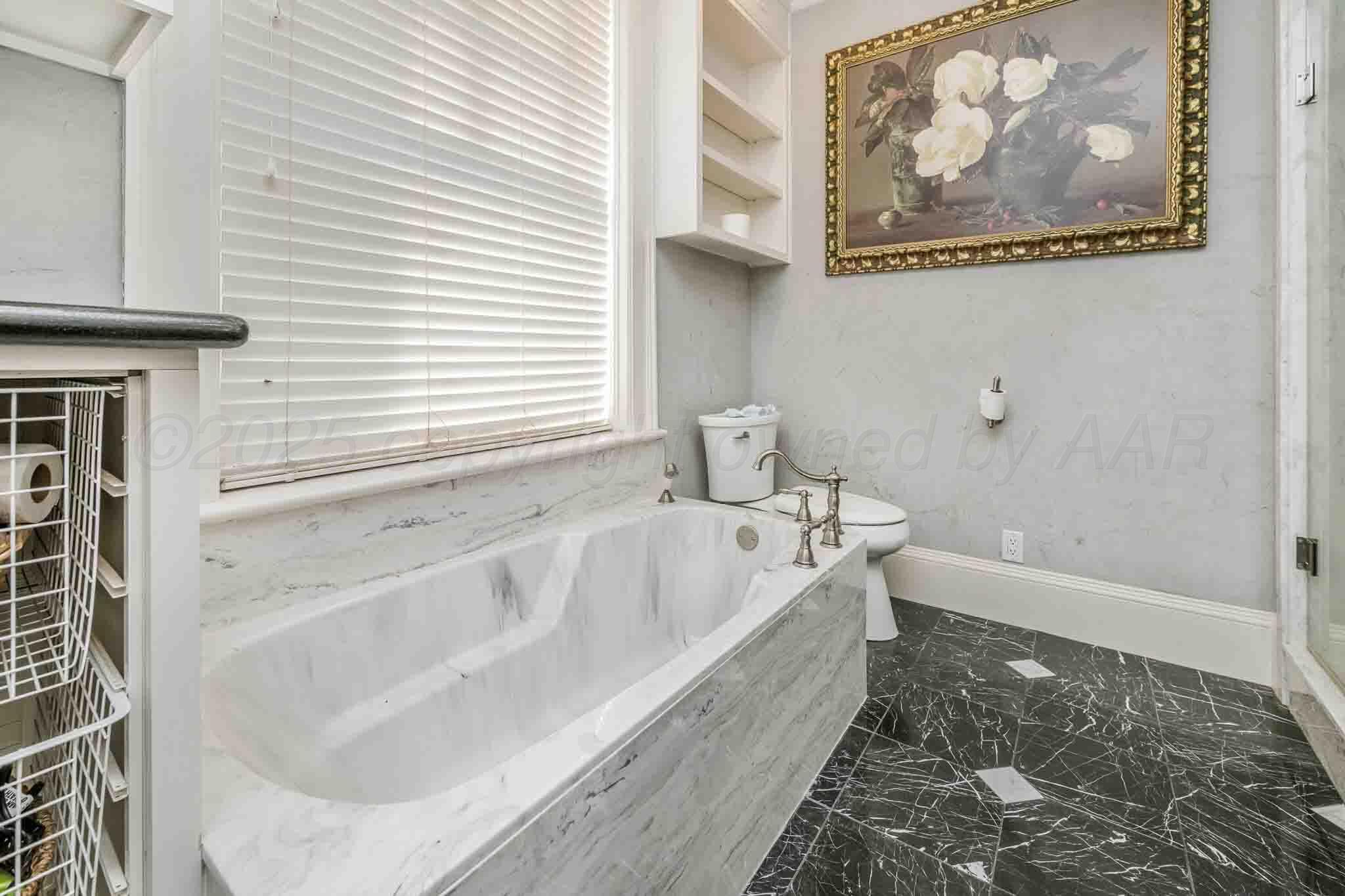 1706 S Polk Street Property Photo 24