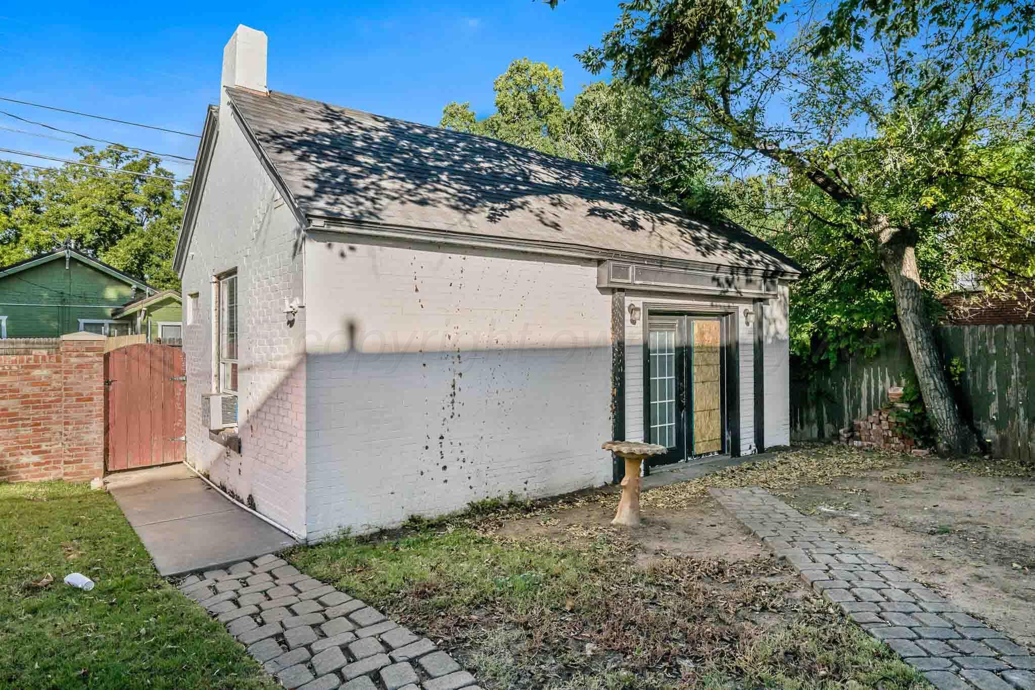 1706 S Polk Street Property Photo 38