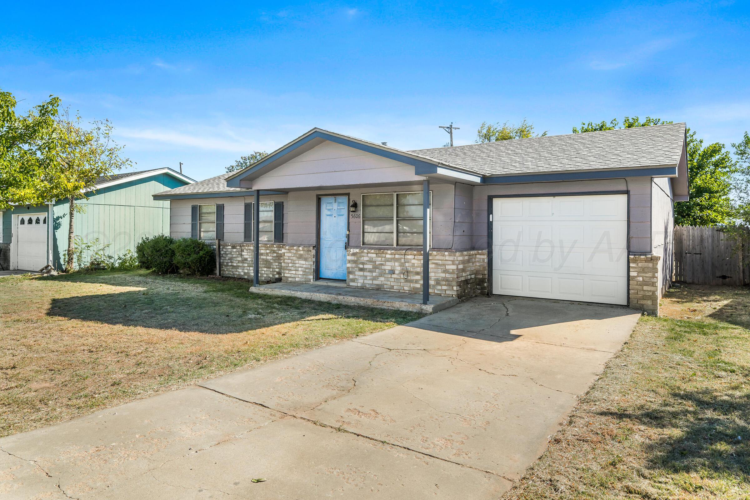 5606 SE 14TH Avenue Property Photo 1