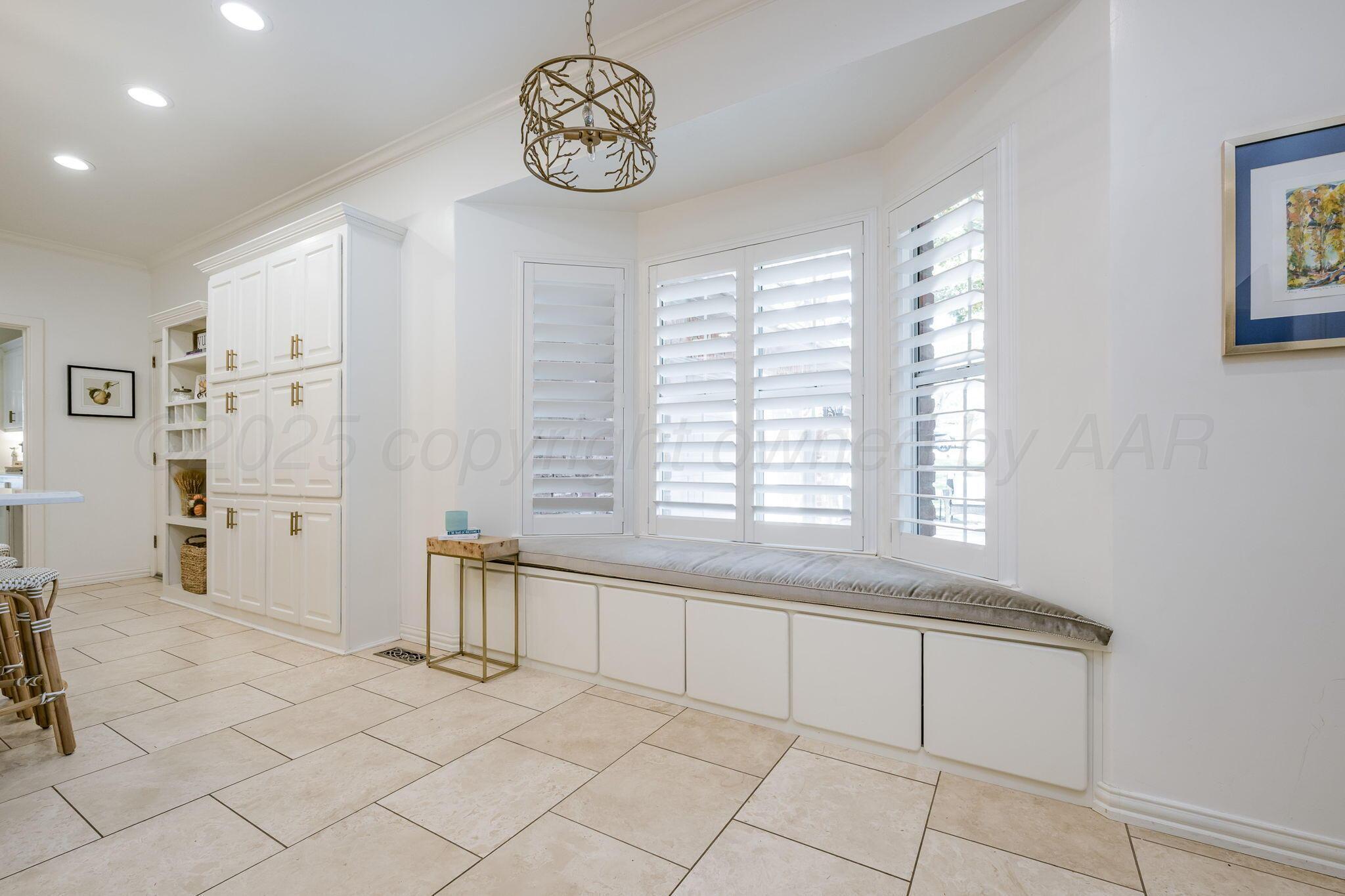 170 Dolphin Terrace Property Photo 18