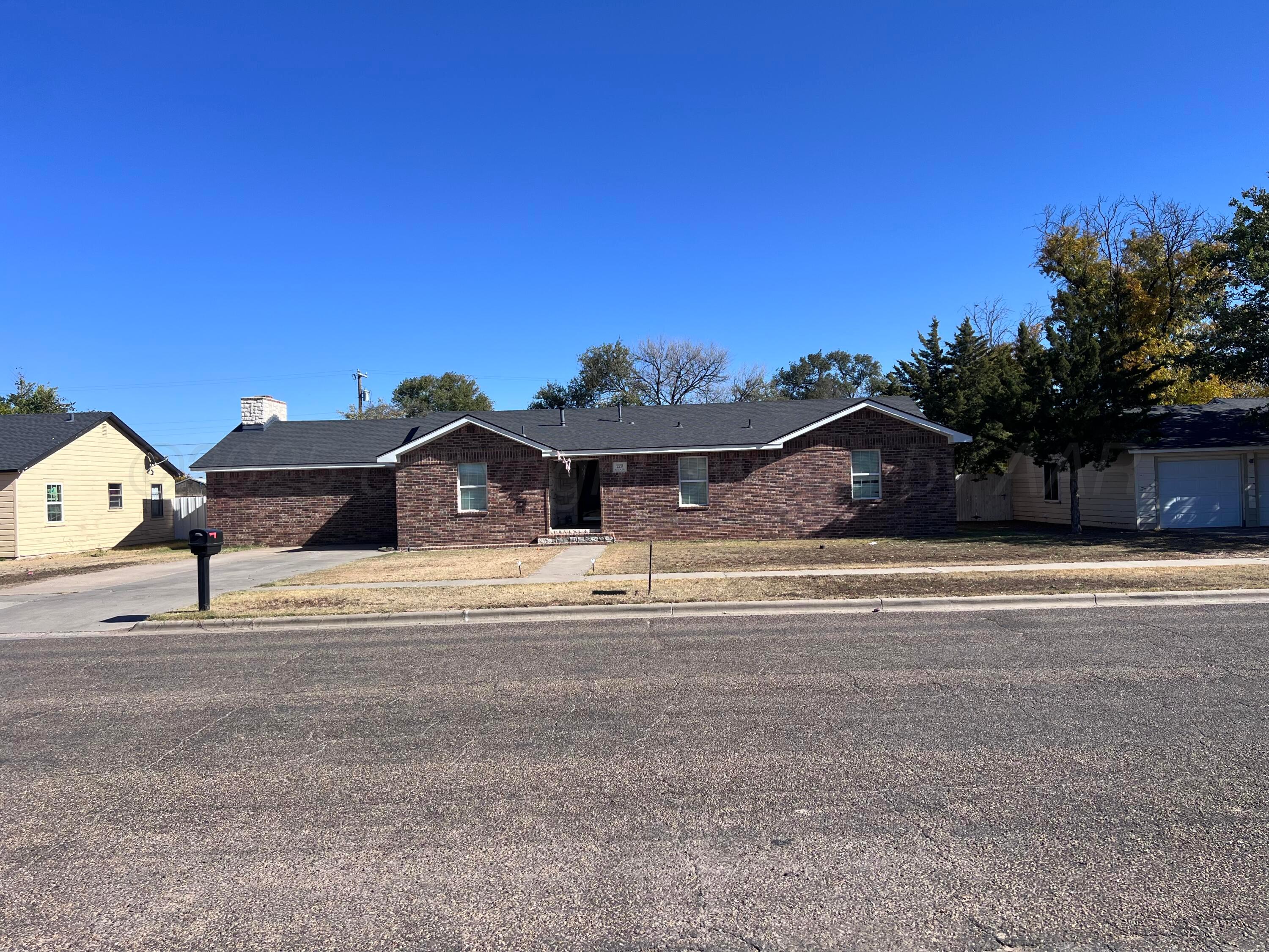 220 Star Street Property Photo 1