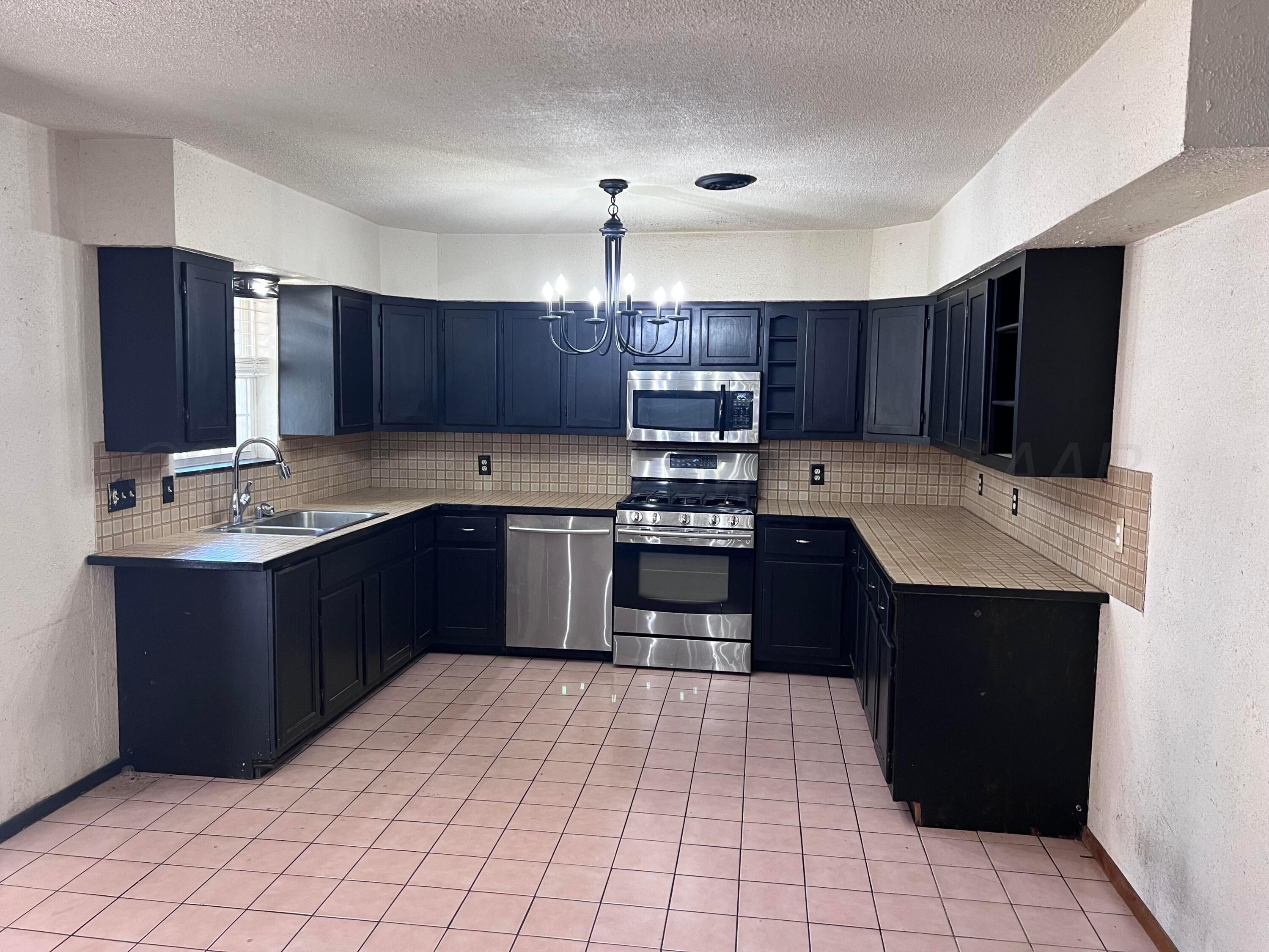 220 Star Street Property Photo 5