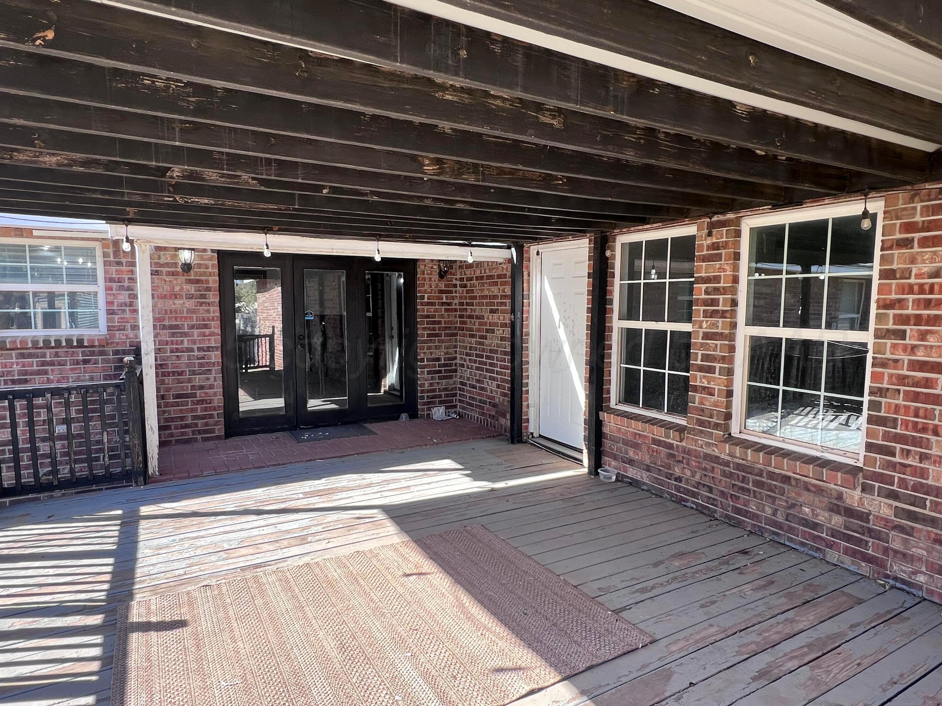 220 Star Street Property Photo 15